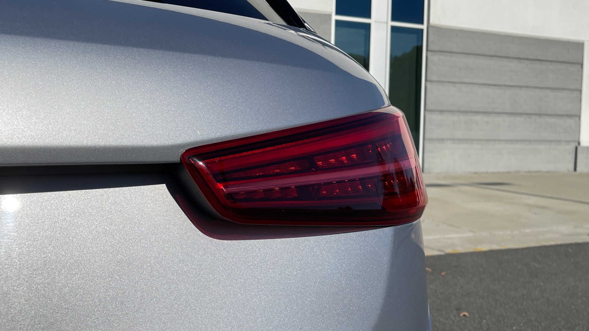 Used 2016 Audi Q3 PREMIUM PLUS 2.0L / PANO-ROOF / HTD STS / 19IN WHEELS / REARVIEW for sale Sold at Formula Imports in Charlotte NC 28227 20
