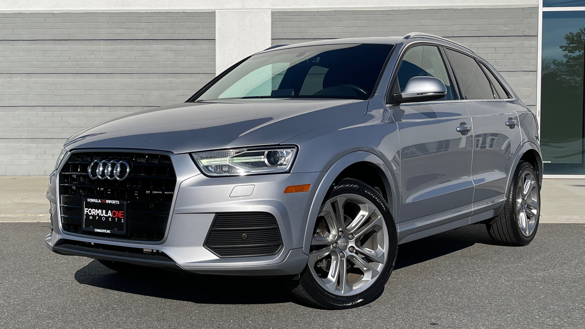 Used 2016 Audi Q3 PREMIUM PLUS 2.0L / PANO-ROOF / HTD STS / 19IN WHEELS / REARVIEW for sale Sold at Formula Imports in Charlotte NC 28227 1