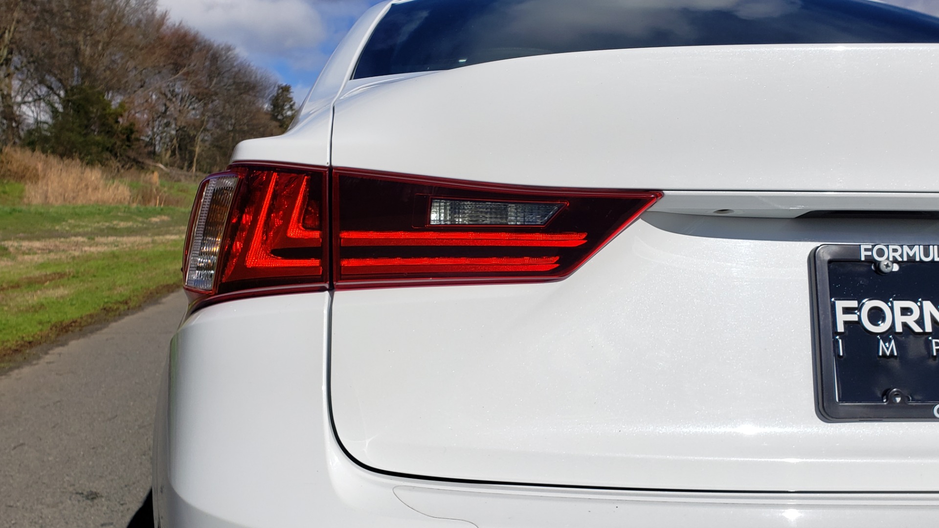 Used 2014 Lexus IS 250 F-SPORT / NAV / SUNROOF / REARVIEW / BSM for sale Sold at Formula Imports in Charlotte NC 28227 17