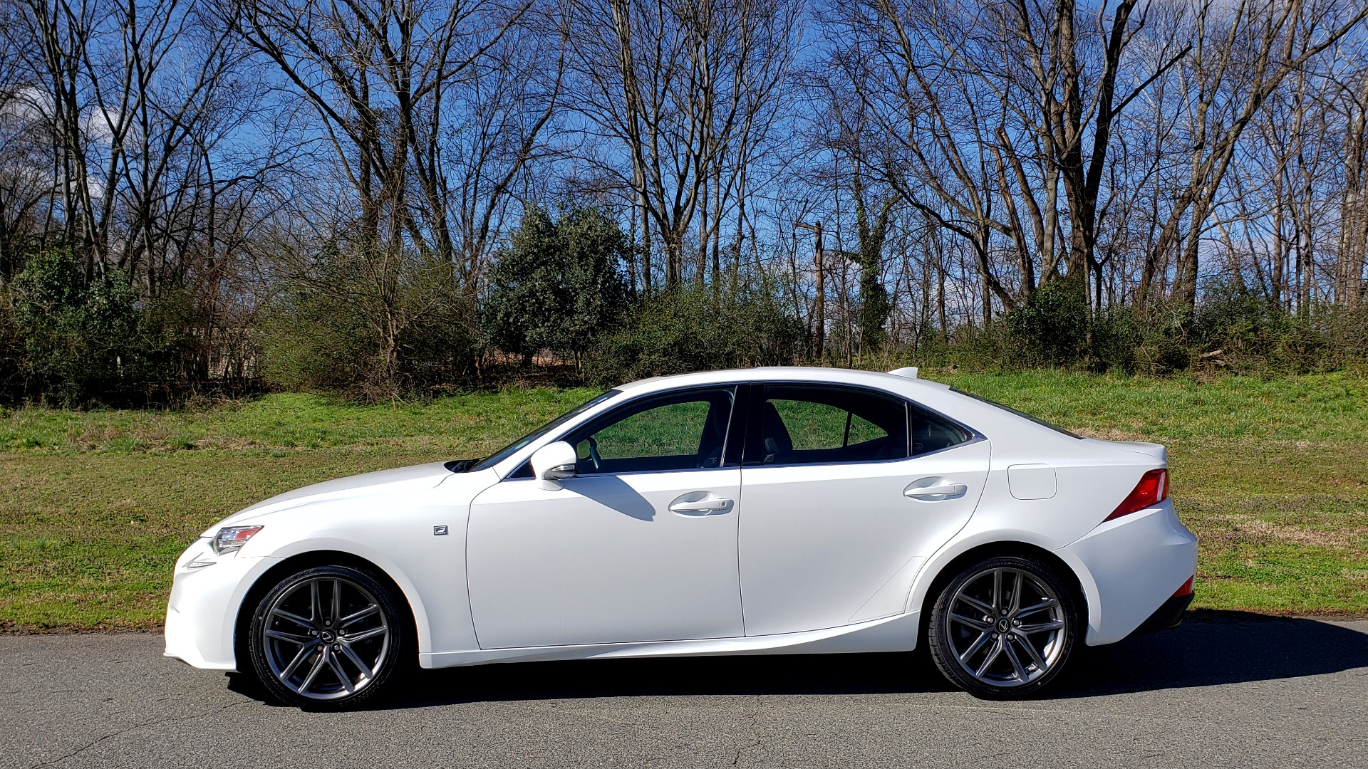 Used 2014 Lexus IS 250 F-SPORT / NAV / SUNROOF / REARVIEW / BSM for sale Sold at Formula Imports in Charlotte NC 28227 2