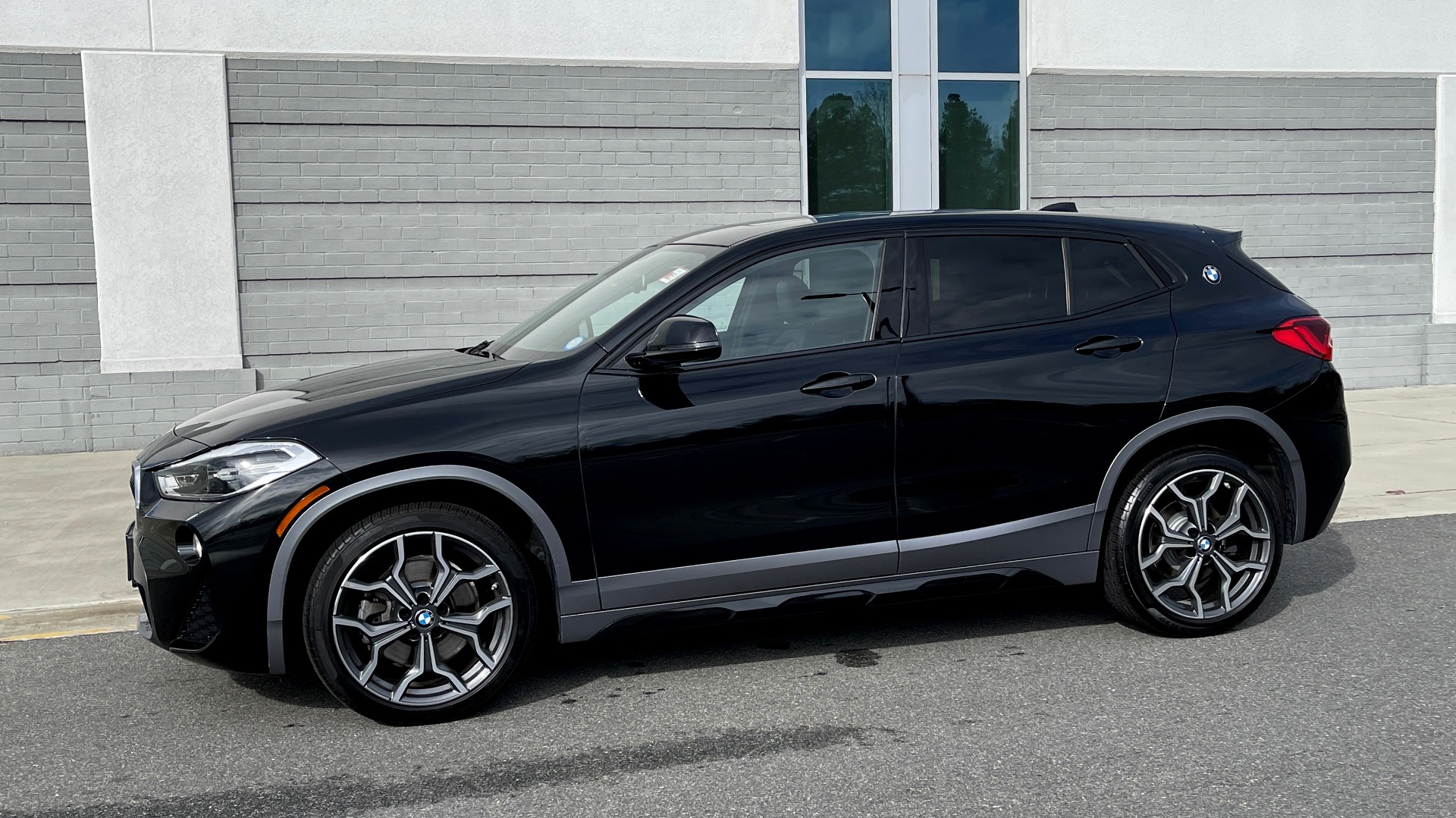 Used 2018 BMW X2 XDRIVE28I M-SPORTX / PREMIUM / NAV / HUD / PANO-ROOF / REARVIEW for sale Sold at Formula Imports in Charlotte NC 28227 3