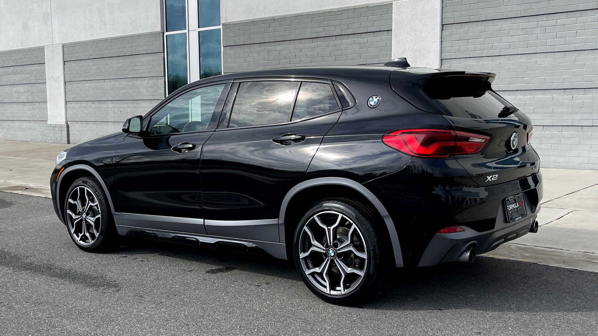 Used 2018 BMW X2 XDRIVE28I M-SPORTX / PREMIUM / NAV / HUD / PANO-ROOF / REARVIEW for sale Sold at Formula Imports in Charlotte NC 28227 4
