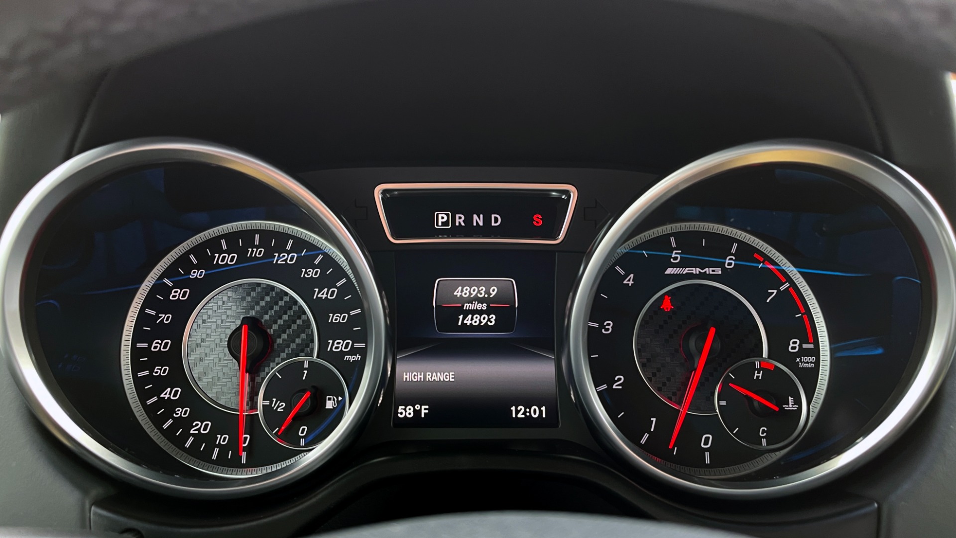 Used 2018 Mercedes-Benz G-CLASS AMG G 63 4MATIC / AMG CF TRIM / DESIGNO / NAV / SUNROOF / REARVIEW for sale Sold at Formula Imports in Charlotte NC 28227 34