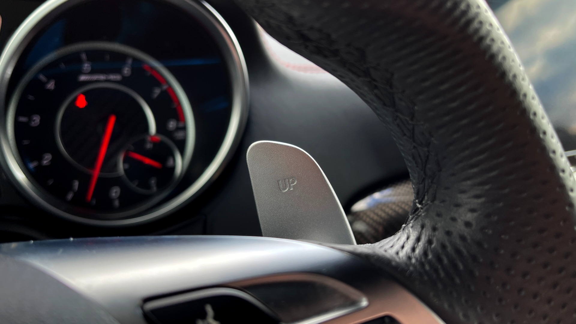 Used 2018 Mercedes-Benz G-CLASS AMG G 63 4MATIC / AMG CF TRIM / DESIGNO / NAV / SUNROOF / REARVIEW for sale Sold at Formula Imports in Charlotte NC 28227 38