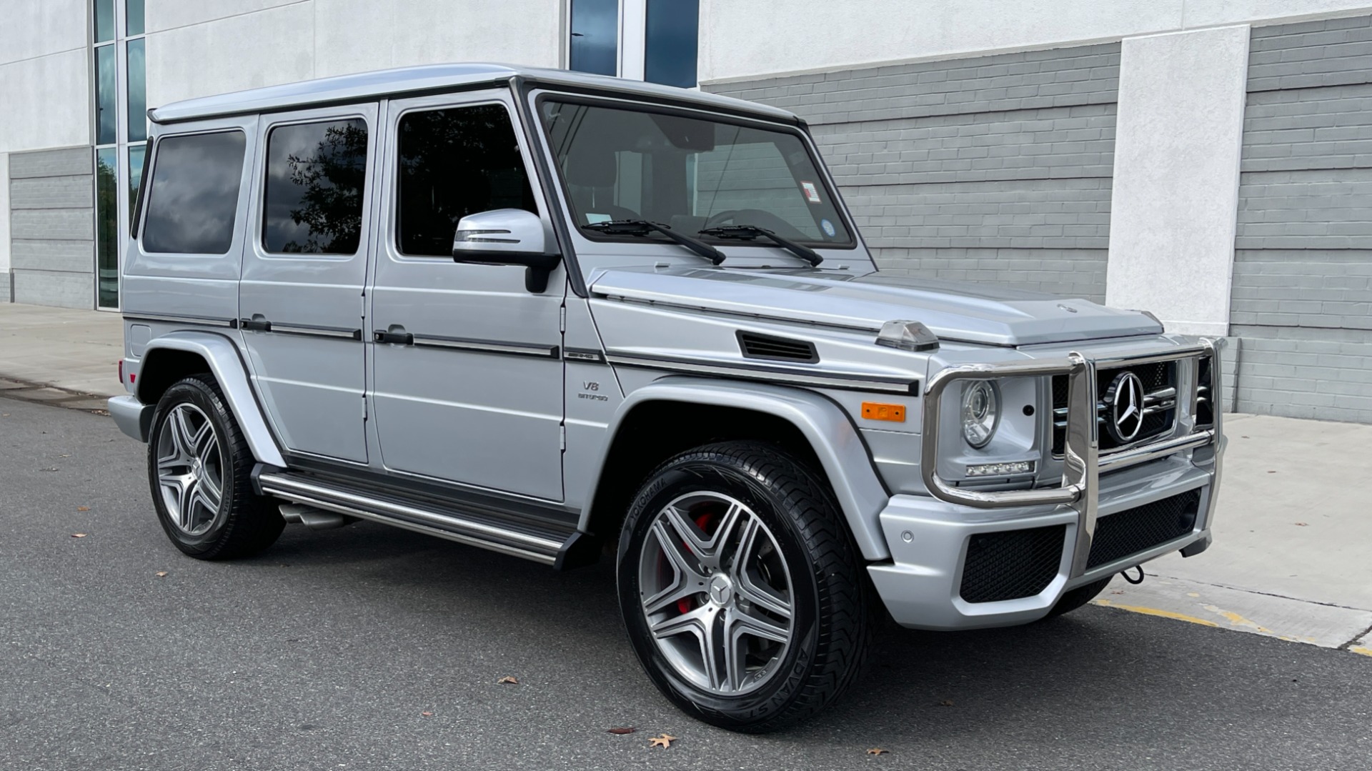 Used 2018 Mercedes-Benz G-CLASS AMG G 63 4MATIC / AMG CF TRIM / DESIGNO / NAV / SUNROOF / REARVIEW for sale Sold at Formula Imports in Charlotte NC 28227 5