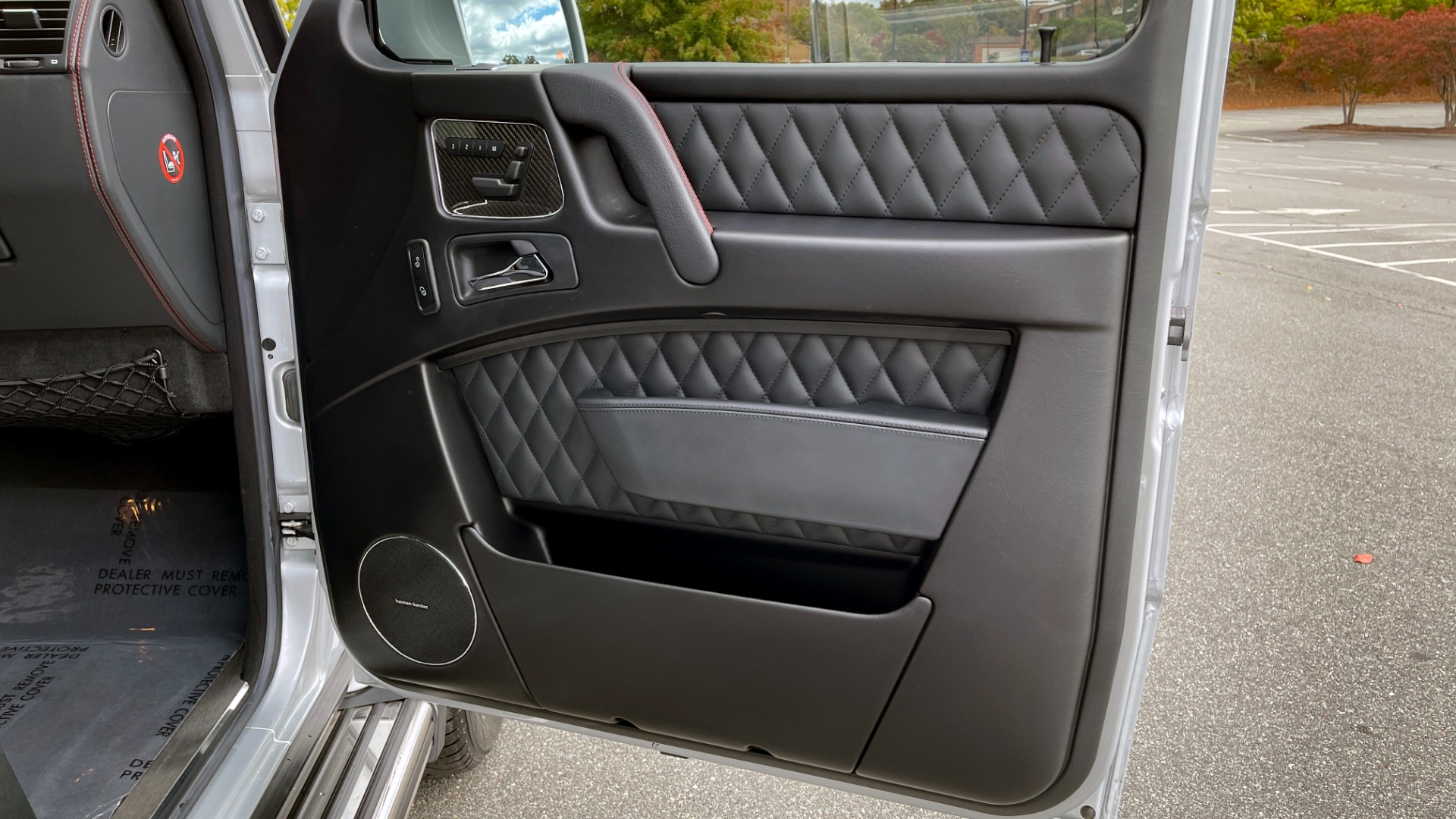 Used 2018 Mercedes-Benz G-CLASS AMG G 63 4MATIC / AMG CF TRIM / DESIGNO / NAV / SUNROOF / REARVIEW for sale Sold at Formula Imports in Charlotte NC 28227 59