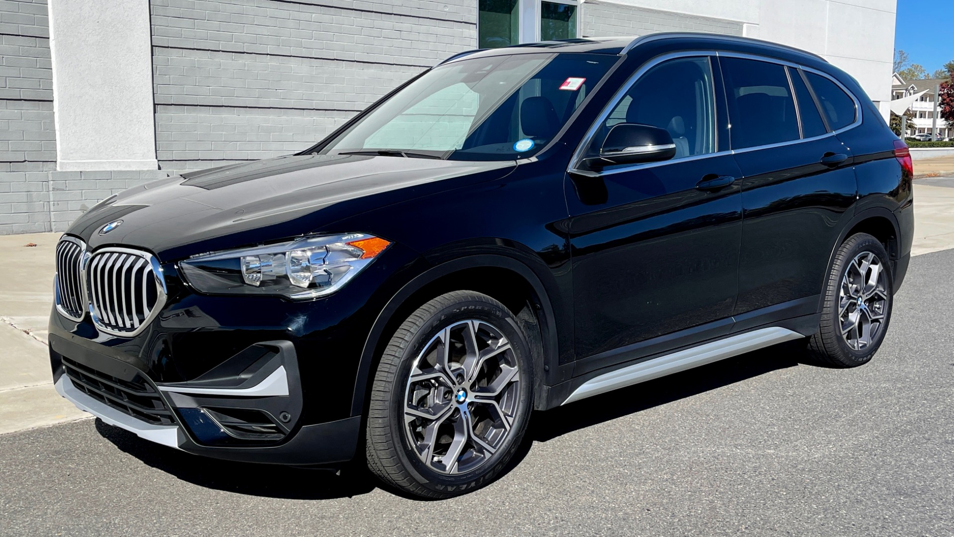 Used 2020 BMW X1 SDRIVE28I / 2.0L / 8-SPD STEPTRONIC AUTO / LEATHER / REARVIEW for sale Sold at Formula Imports in Charlotte NC 28227 2