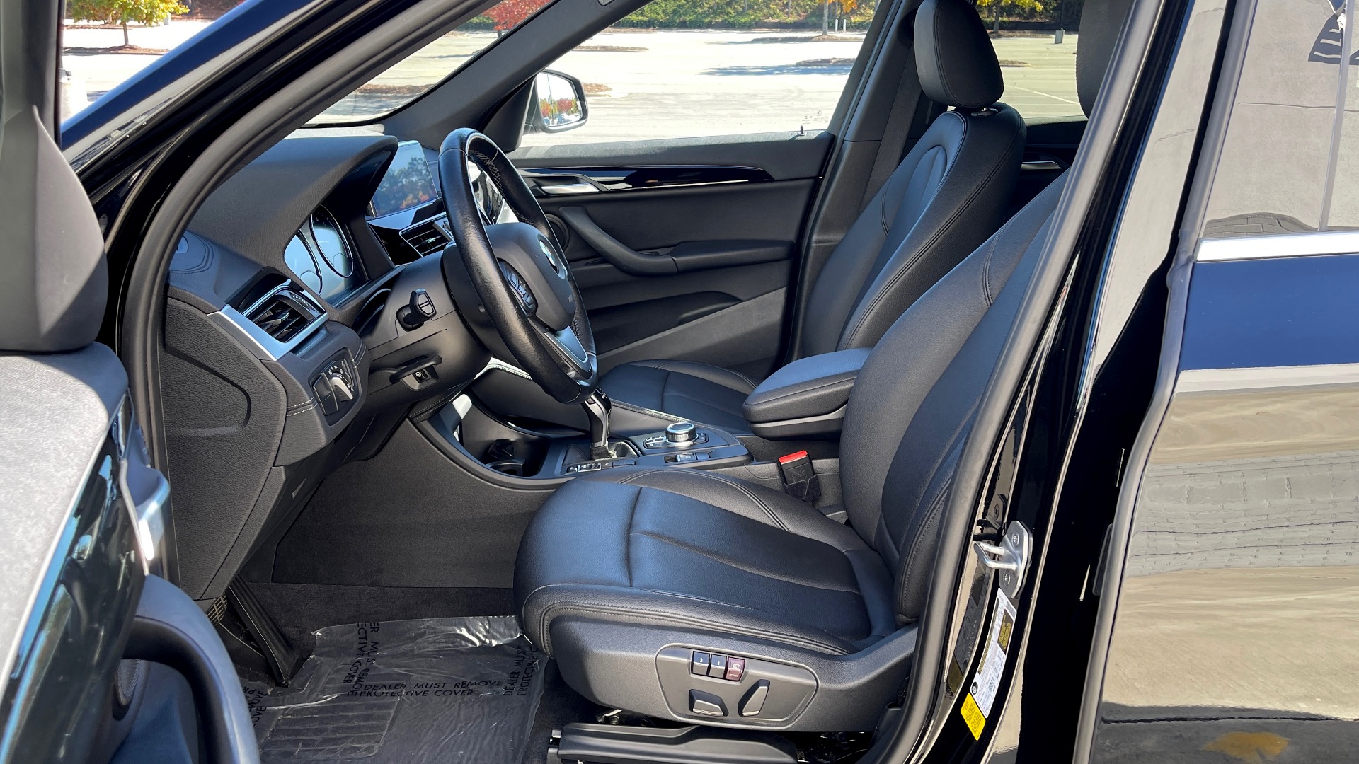 Used 2020 BMW X1 SDRIVE28I / 2.0L / 8-SPD STEPTRONIC AUTO / LEATHER / REARVIEW for sale Sold at Formula Imports in Charlotte NC 28227 27