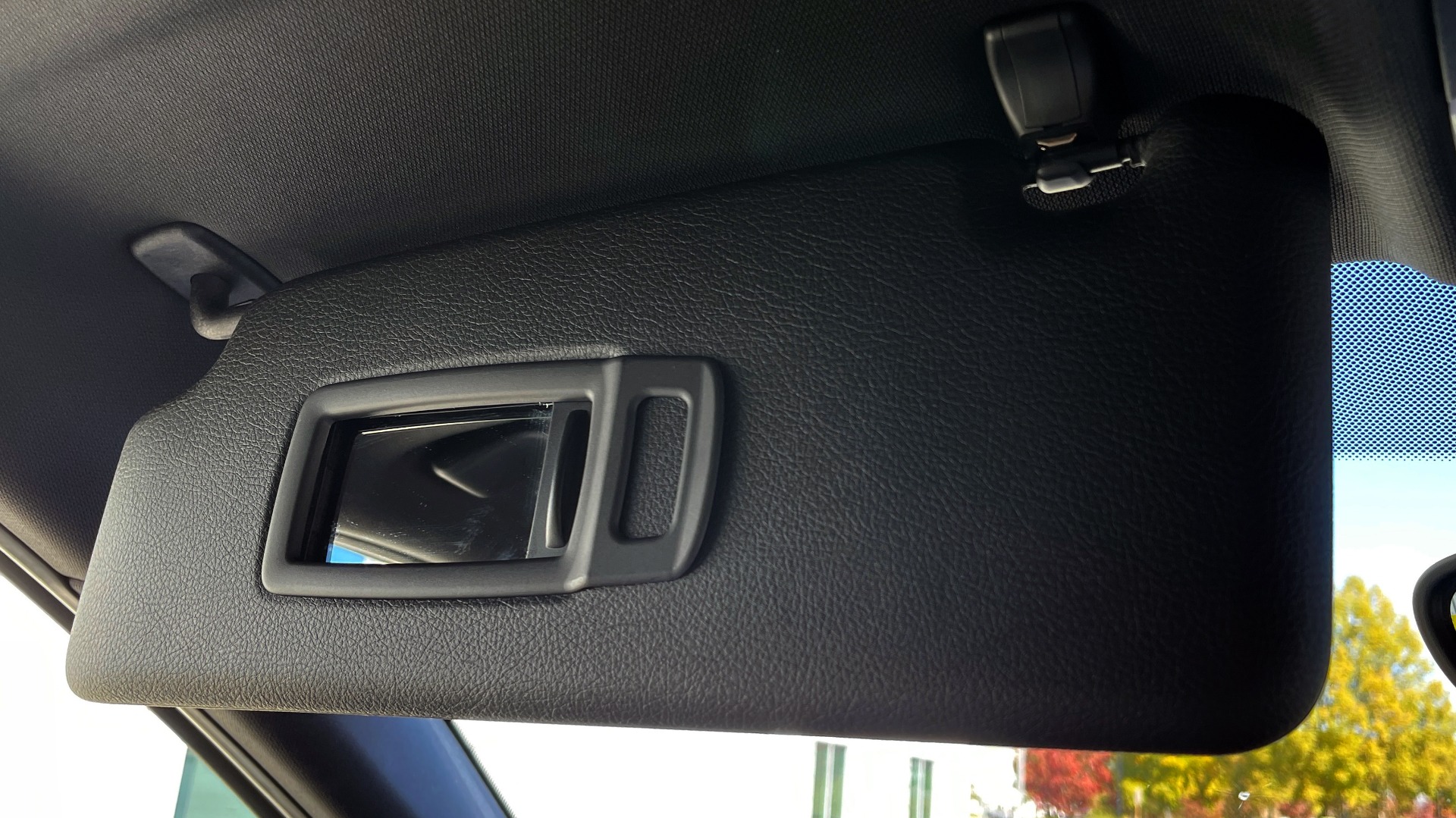 Used 2020 BMW X1 SDRIVE28I / 2.0L / 8-SPD STEPTRONIC AUTO / LEATHER / REARVIEW for sale Sold at Formula Imports in Charlotte NC 28227 42