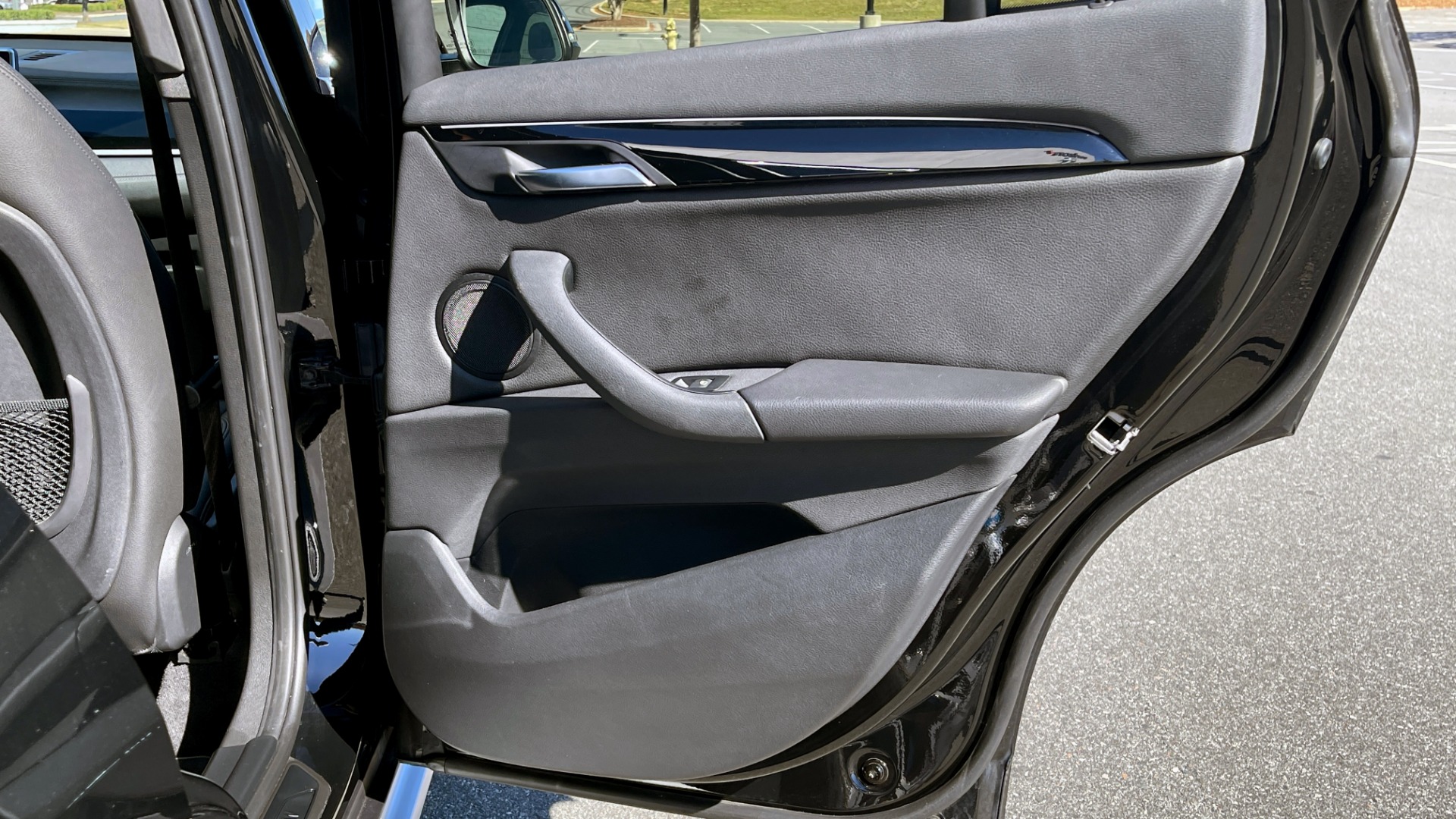 Used 2020 BMW X1 SDRIVE28I / 2.0L / 8-SPD STEPTRONIC AUTO / LEATHER / REARVIEW for sale Sold at Formula Imports in Charlotte NC 28227 52