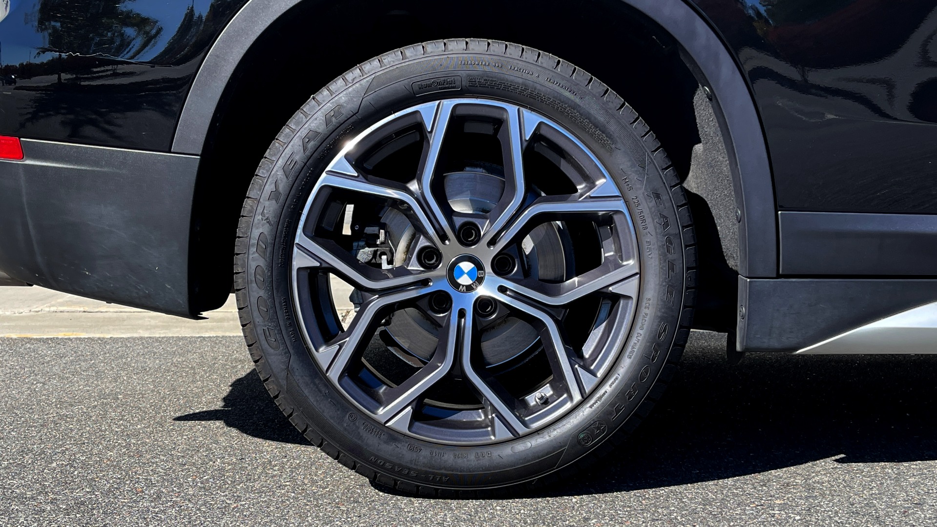 Used 2020 BMW X1 SDRIVE28I / 2.0L / 8-SPD STEPTRONIC AUTO / LEATHER / REARVIEW for sale Sold at Formula Imports in Charlotte NC 28227 63
