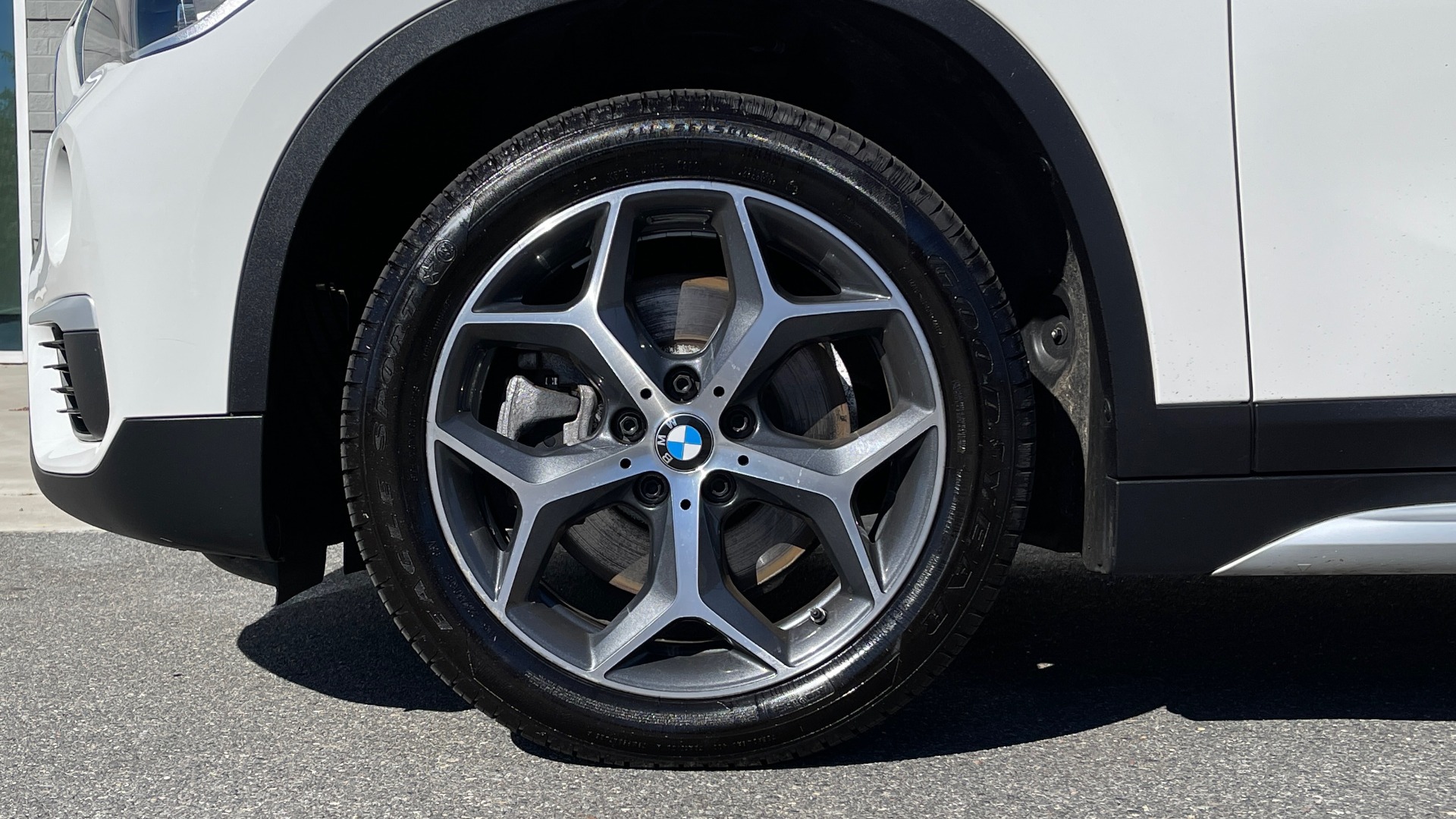 Used 2018 BMW X1 XDRIVE28I 2.0L / CONVENIENCE PKG / PANO-ROOF / REARVIEW for sale Sold at Formula Imports in Charlotte NC 28227 63