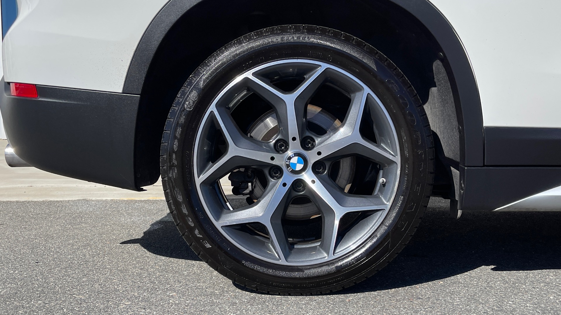 Used 2018 BMW X1 XDRIVE28I 2.0L / CONVENIENCE PKG / PANO-ROOF / REARVIEW for sale Sold at Formula Imports in Charlotte NC 28227 65