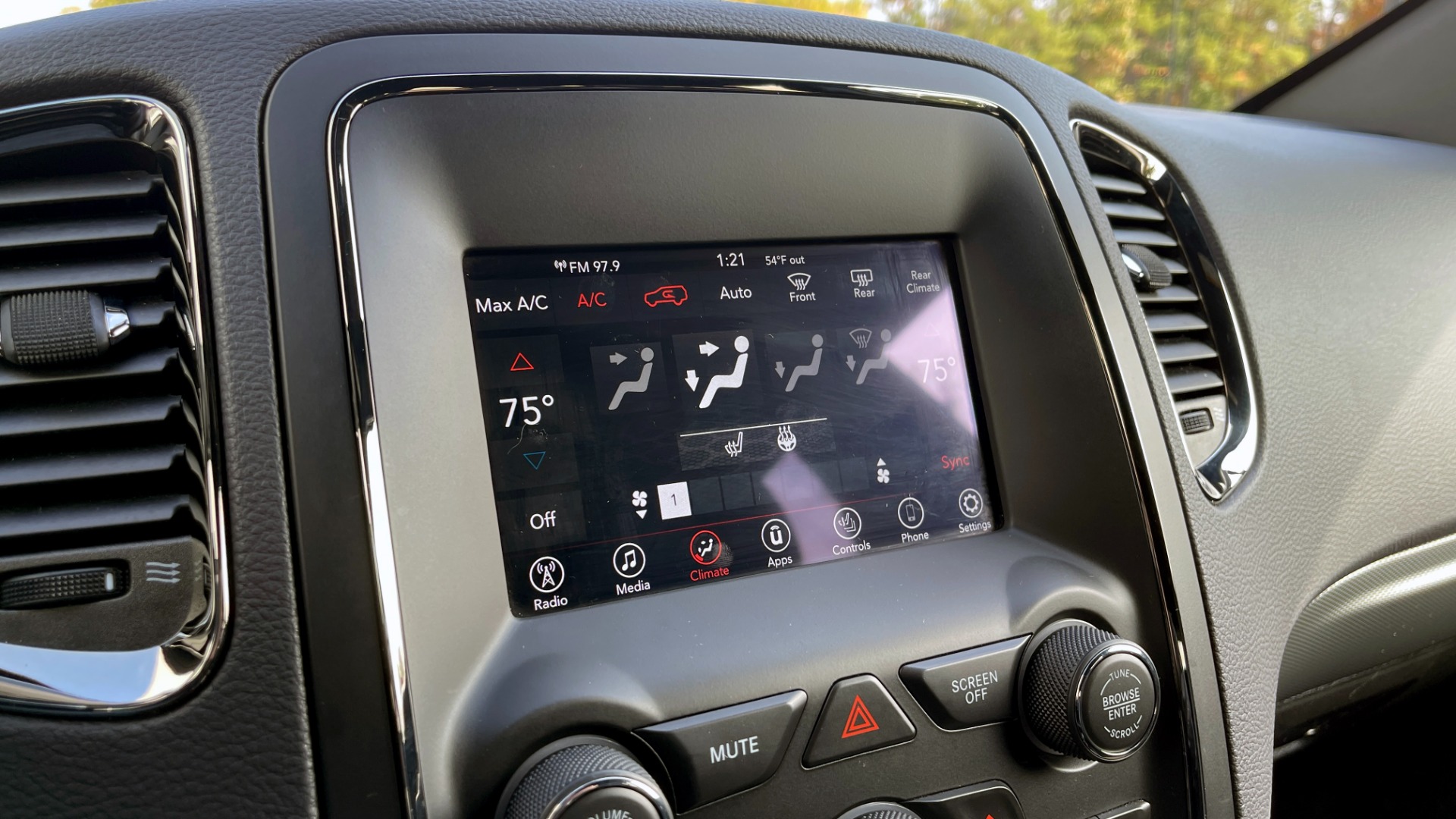 Used 2020 Dodge DURANGO GT PLUS AWD 3.6L / 8-SPD AUTO / ALPINE / 3-ROW / REARVIEW for sale $40,695 at Formula Imports in Charlotte NC 28227 35