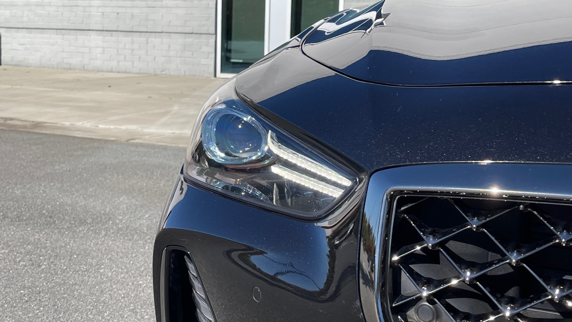 Used 2019 Genesis G70 3.3T ADVANCED RWD / NAV / HUD / PARK ASST / SUNROOF / SURROUND VIEW for sale $40,695 at Formula Imports in Charlotte NC 28227 14