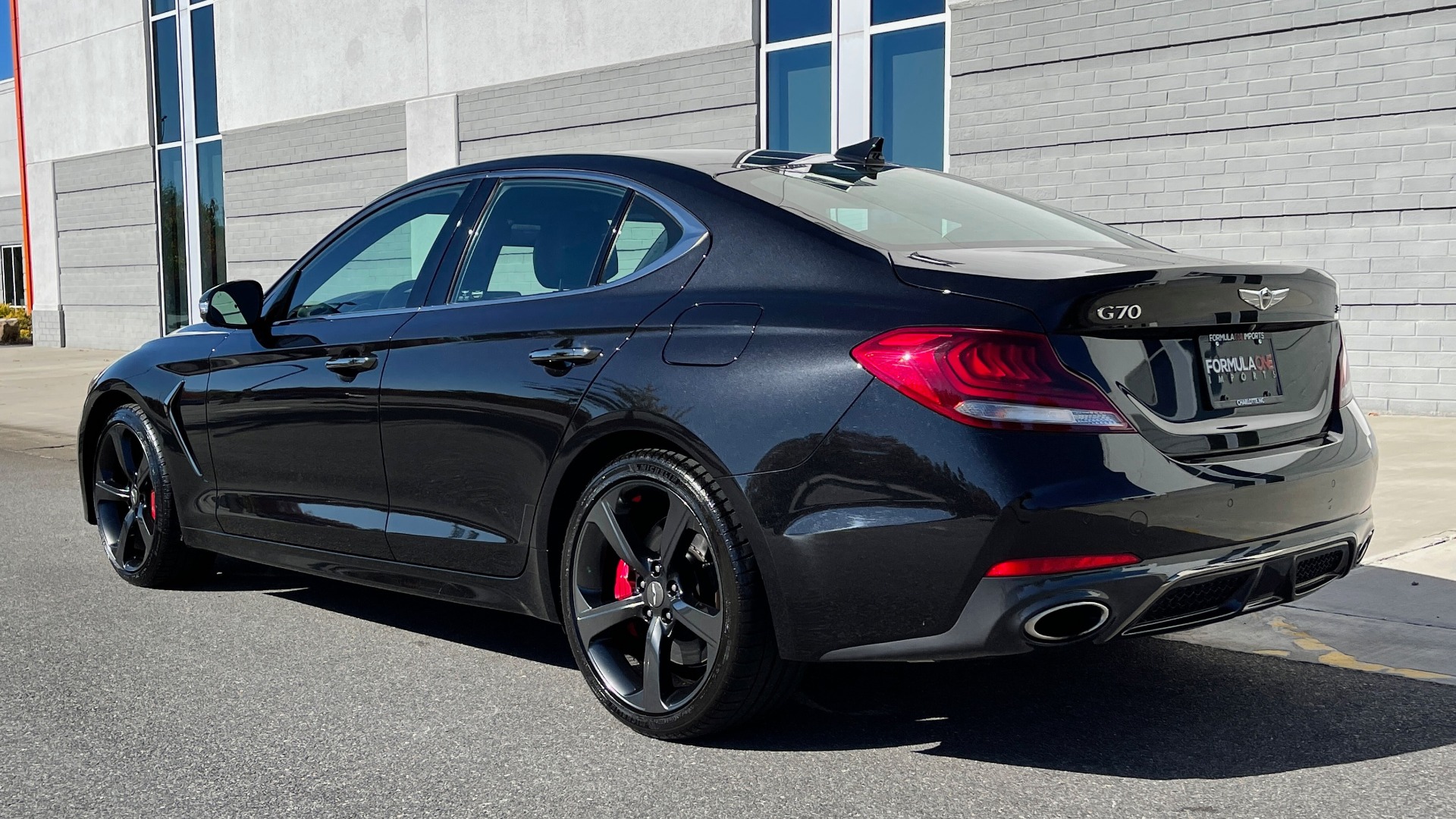 Used 2019 Genesis G70 3.3T ADVANCED RWD / NAV / HUD / PARK ASST / SUNROOF / SURROUND VIEW for sale $40,695 at Formula Imports in Charlotte NC 28227 5