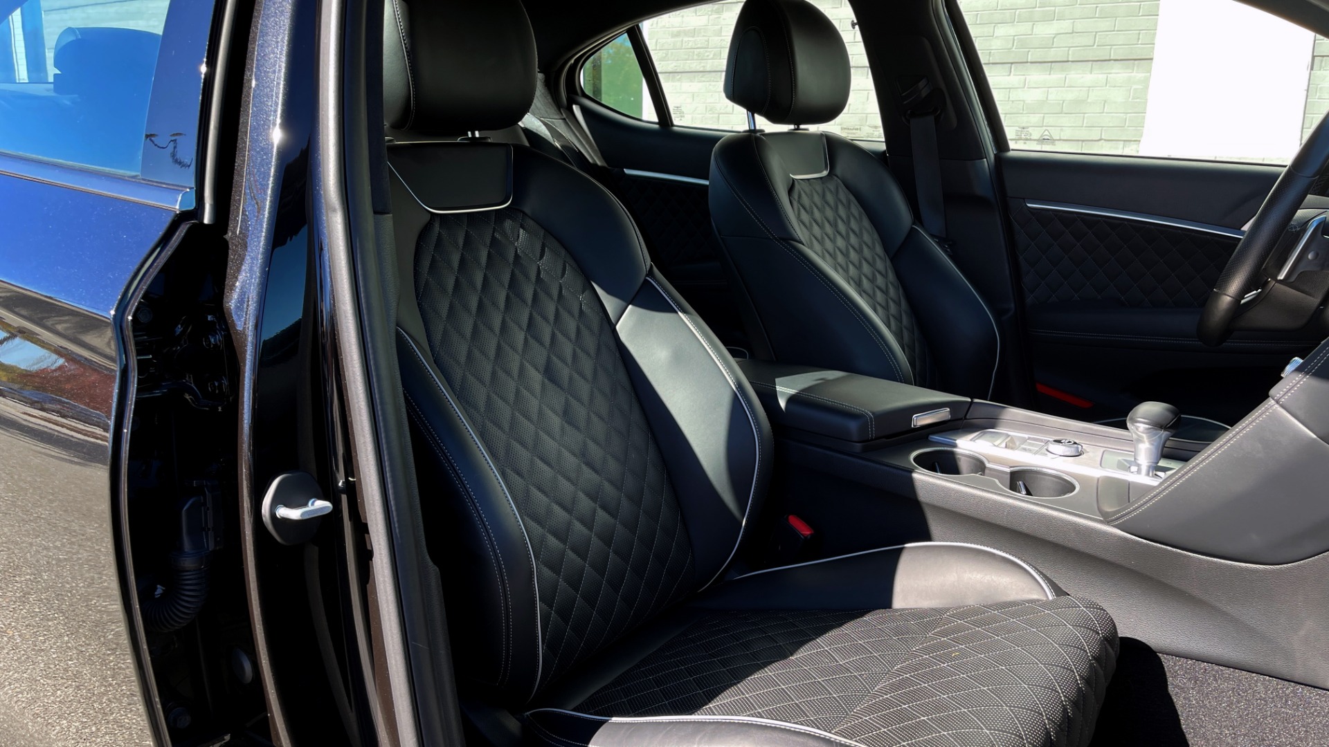 Used 2019 Genesis G70 3.3T ADVANCED RWD / NAV / HUD / PARK ASST / SUNROOF / SURROUND VIEW for sale $40,695 at Formula Imports in Charlotte NC 28227 64