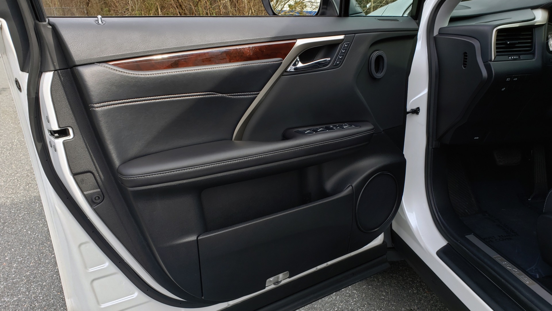 Used 2017 Lexus RX 350 PREMIUM / BSM / SNRF / VENT SEATS / REARVIEW for sale Sold at Formula Imports in Charlotte NC 28227 32