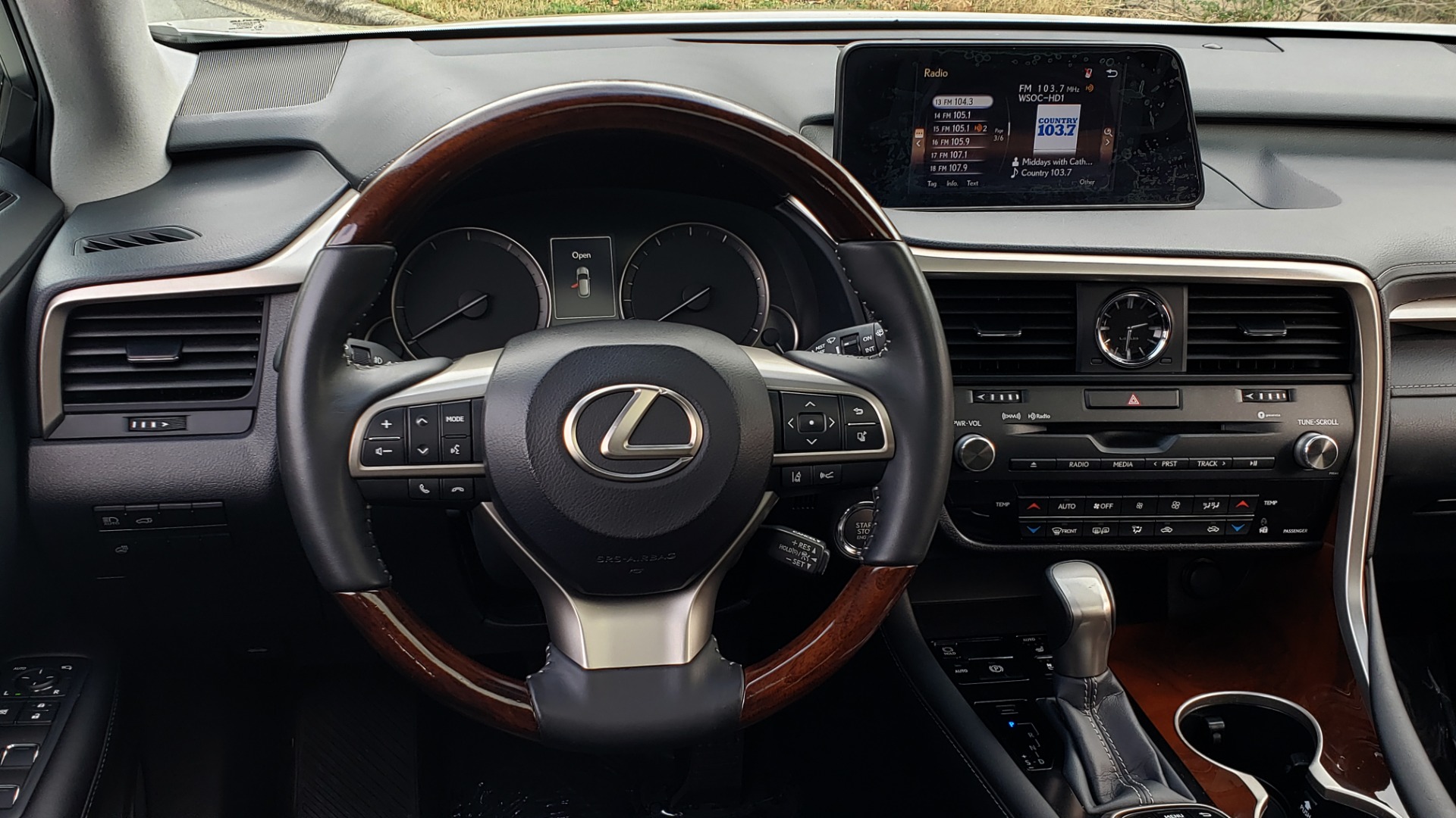 Used 2017 Lexus RX 350 PREMIUM / BSM / SNRF / VENT SEATS / REARVIEW for sale Sold at Formula Imports in Charlotte NC 28227 40