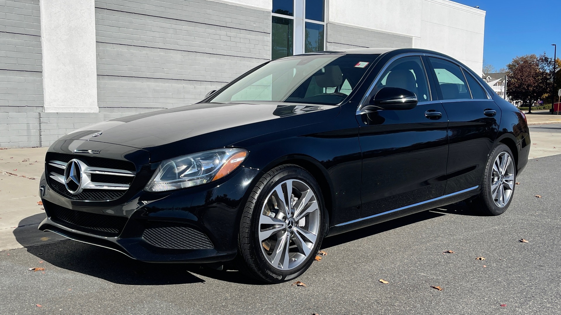 Used 2018 Mercedes-Benz C-CLASS C 300 PREMIUM / PANO-ROOF / APPLE CARPLAY / REARVIEW for sale Sold at Formula Imports in Charlotte NC 28227 2