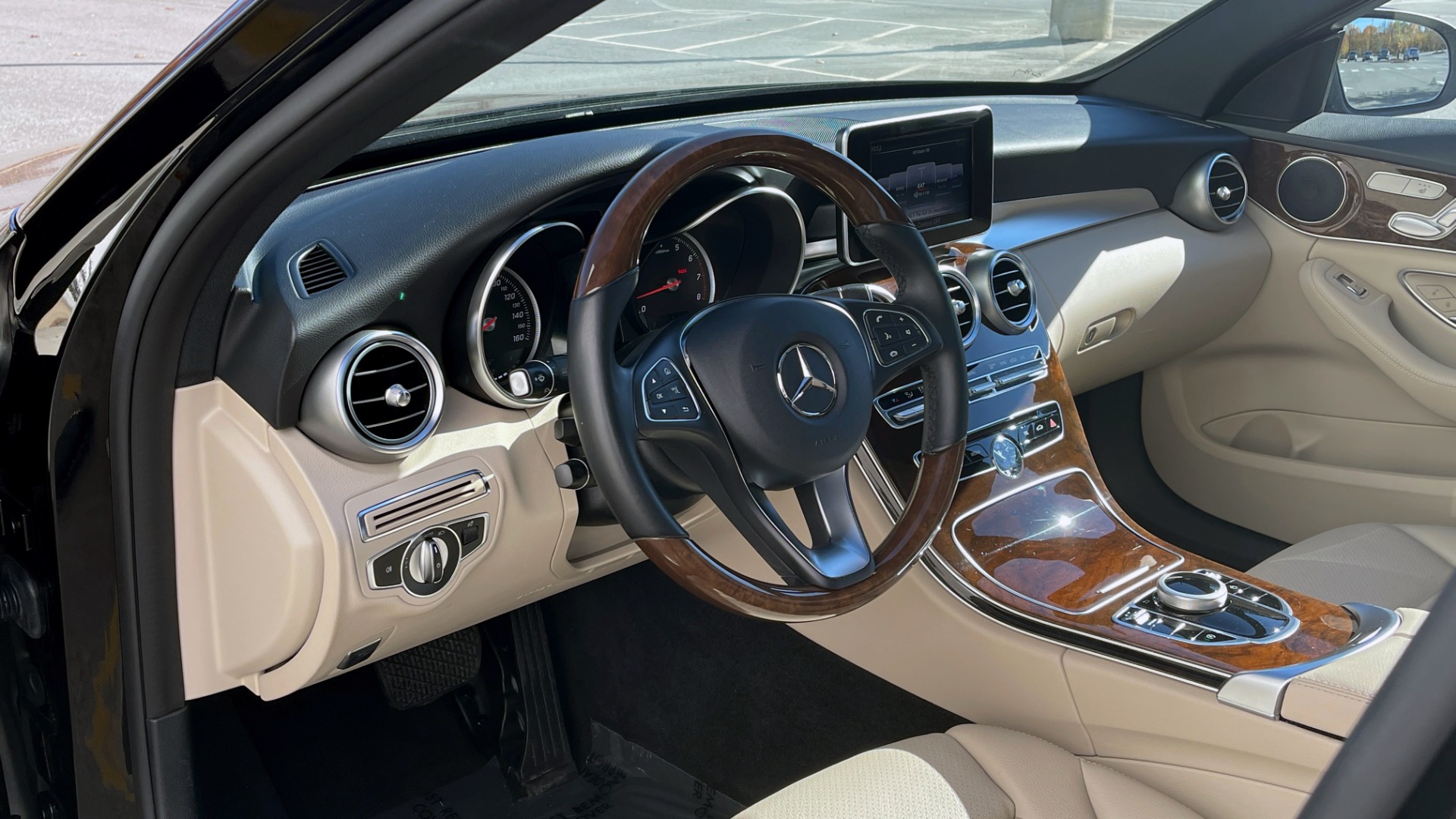 Used 2018 Mercedes-Benz C-CLASS C 300 PREMIUM / PANO-ROOF / APPLE CARPLAY / REARVIEW for sale Sold at Formula Imports in Charlotte NC 28227 21