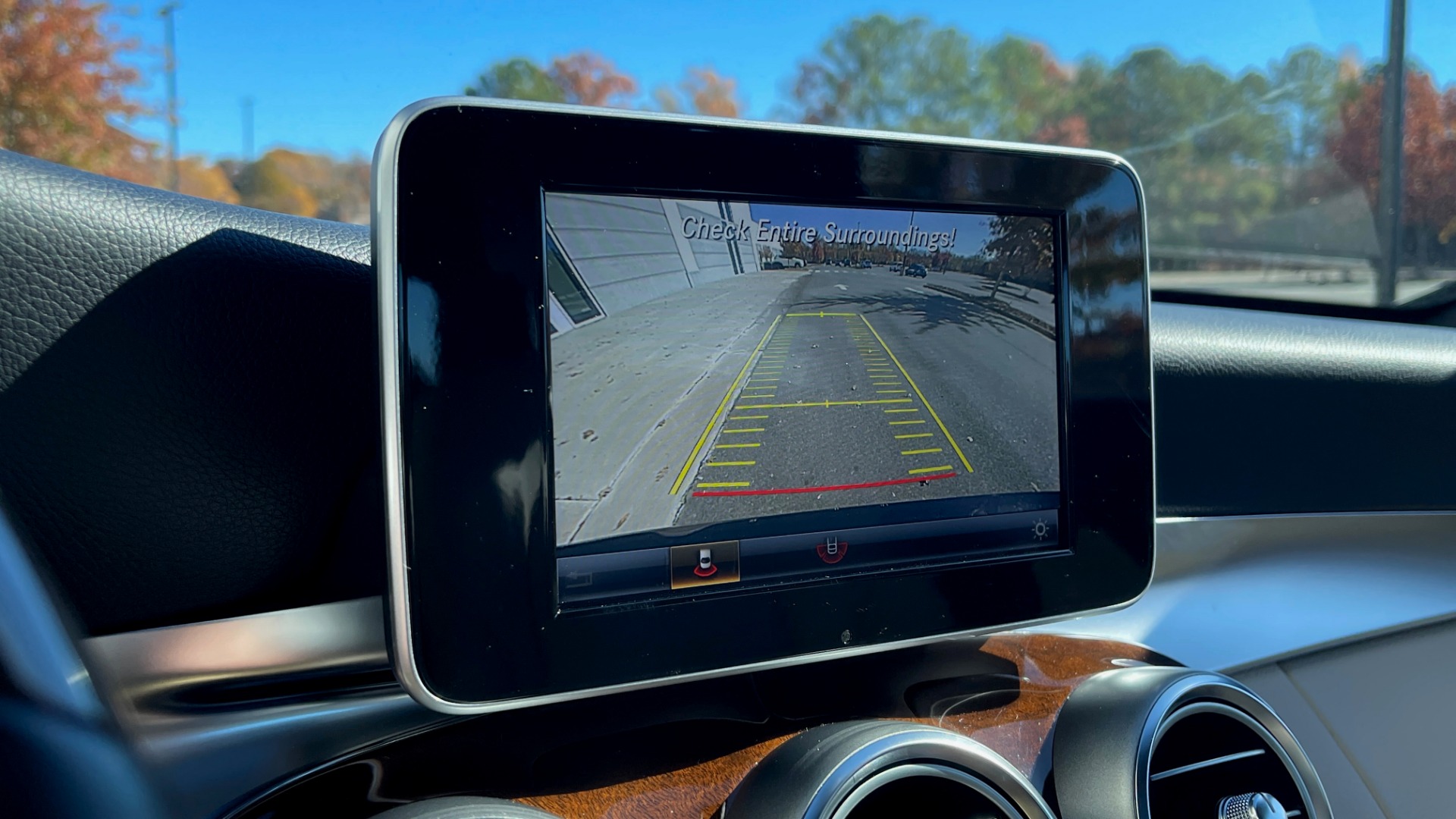 Used 2018 Mercedes-Benz C-CLASS C 300 PREMIUM / PANO-ROOF / APPLE CARPLAY / REARVIEW for sale Sold at Formula Imports in Charlotte NC 28227 32