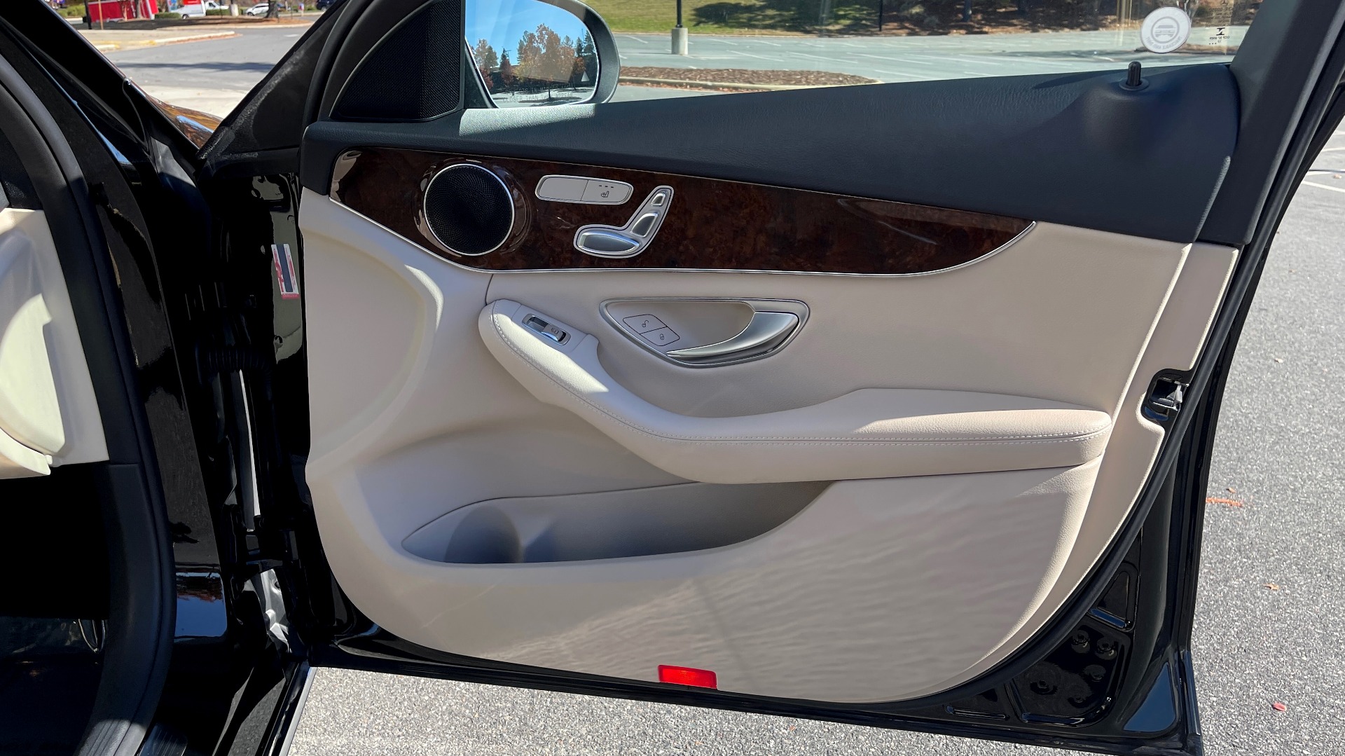 Used 2018 Mercedes-Benz C-CLASS C 300 PREMIUM / PANO-ROOF / APPLE CARPLAY / REARVIEW for sale Sold at Formula Imports in Charlotte NC 28227 49