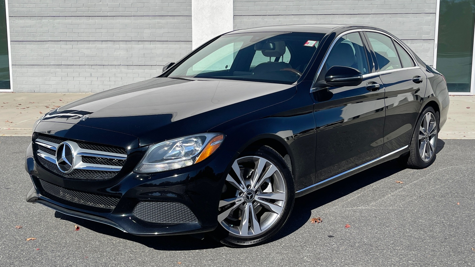 Used 2018 Mercedes-Benz C-CLASS C 300 PREMIUM / PANO-ROOF / APPLE CARPLAY / REARVIEW for sale Sold at Formula Imports in Charlotte NC 28227 1