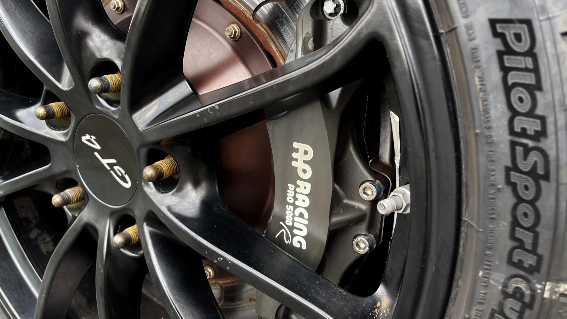 Used 2016 Porsche CAYMAN GT4 2DR COUPE / 3.8L / 6-SPD MAN / SPORT CHRONO / TRACK PREP for sale Sold at Formula Imports in Charlotte NC 28227 11