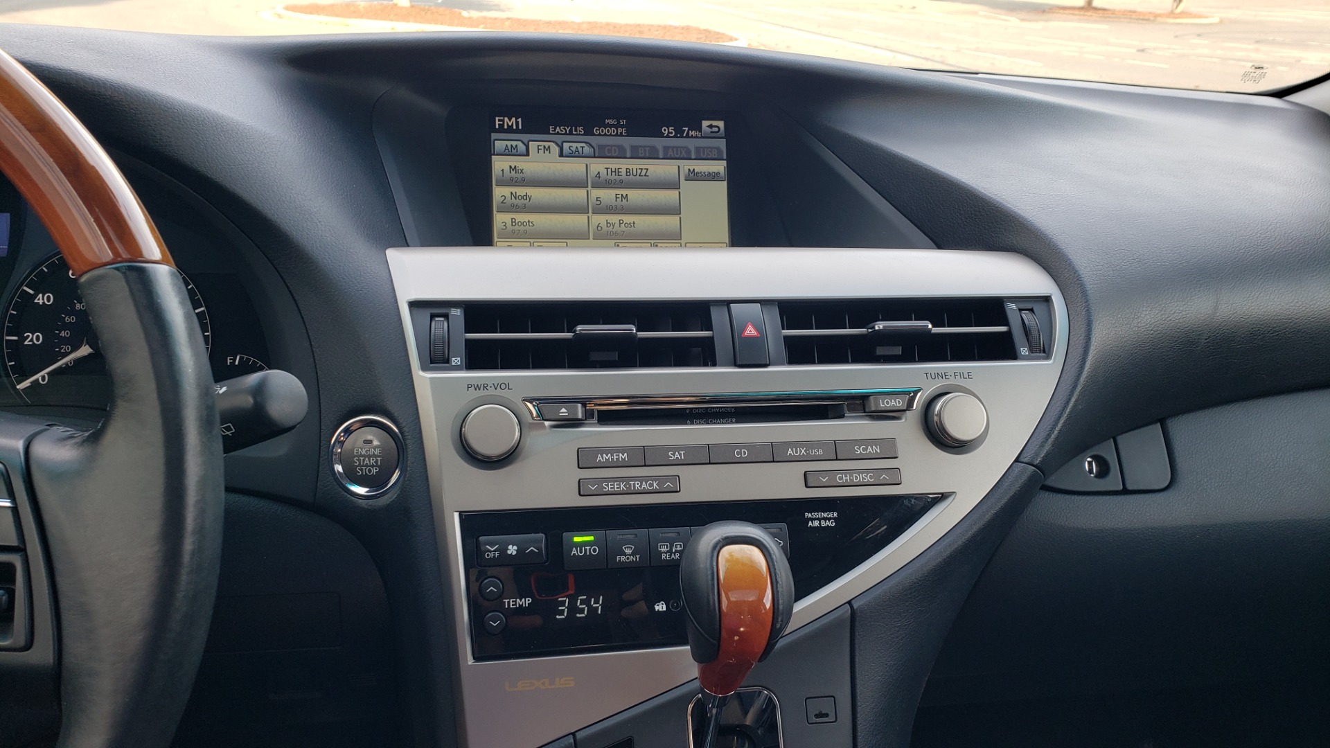 Used 2011 Lexus RX 350 5-DR SUV AWD / PREMIUM / COMFORT / TOWING / PREM AUDIO / NAV for sale Sold at Formula Imports in Charlotte NC 28227 32