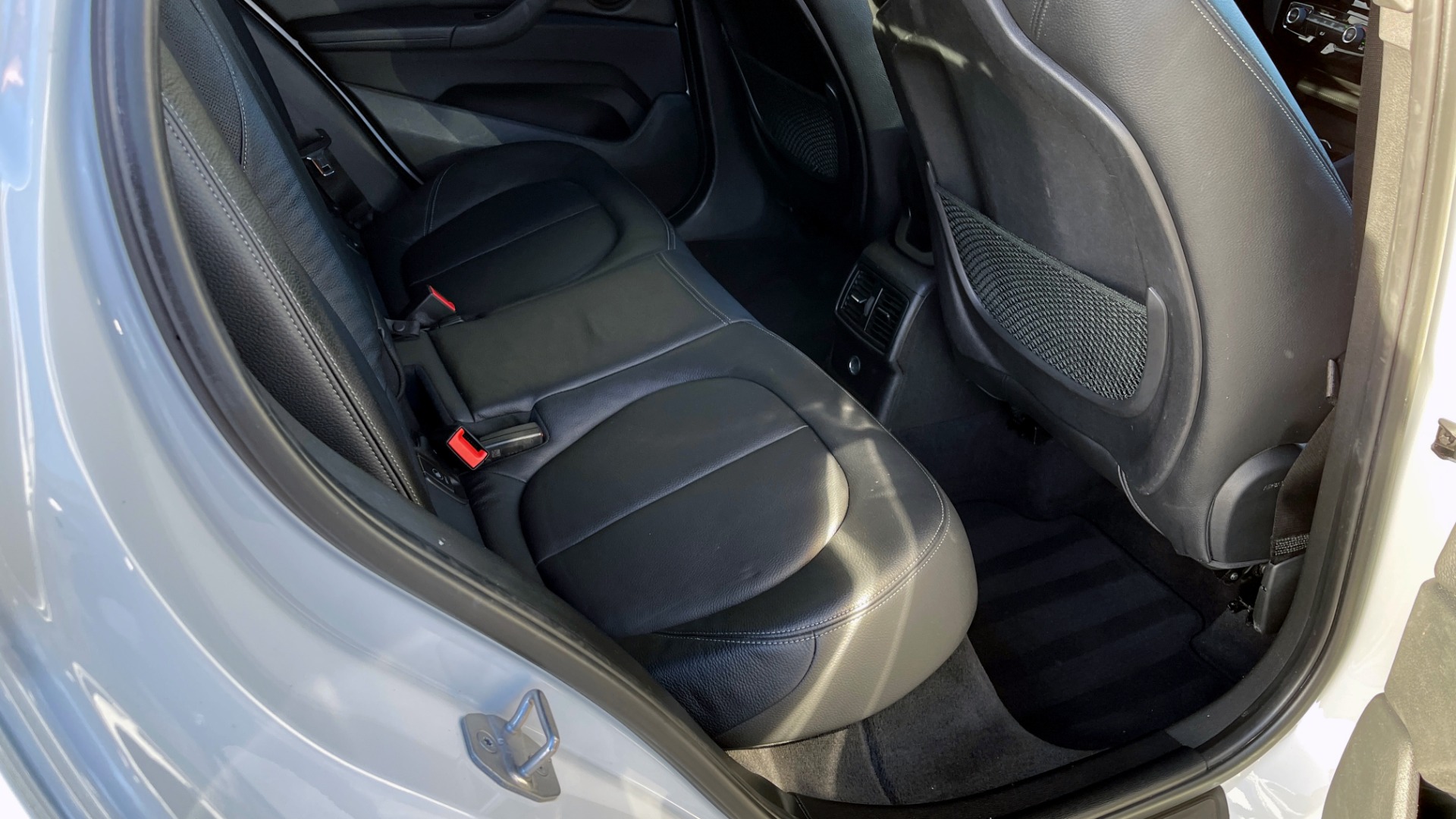 Used 2018 BMW X1 SDRIVE28I 2.0L / PARK DIST CNTRL / 18IN WHEELS / REARVIEW for sale $30,295 at Formula Imports in Charlotte NC 28227 39