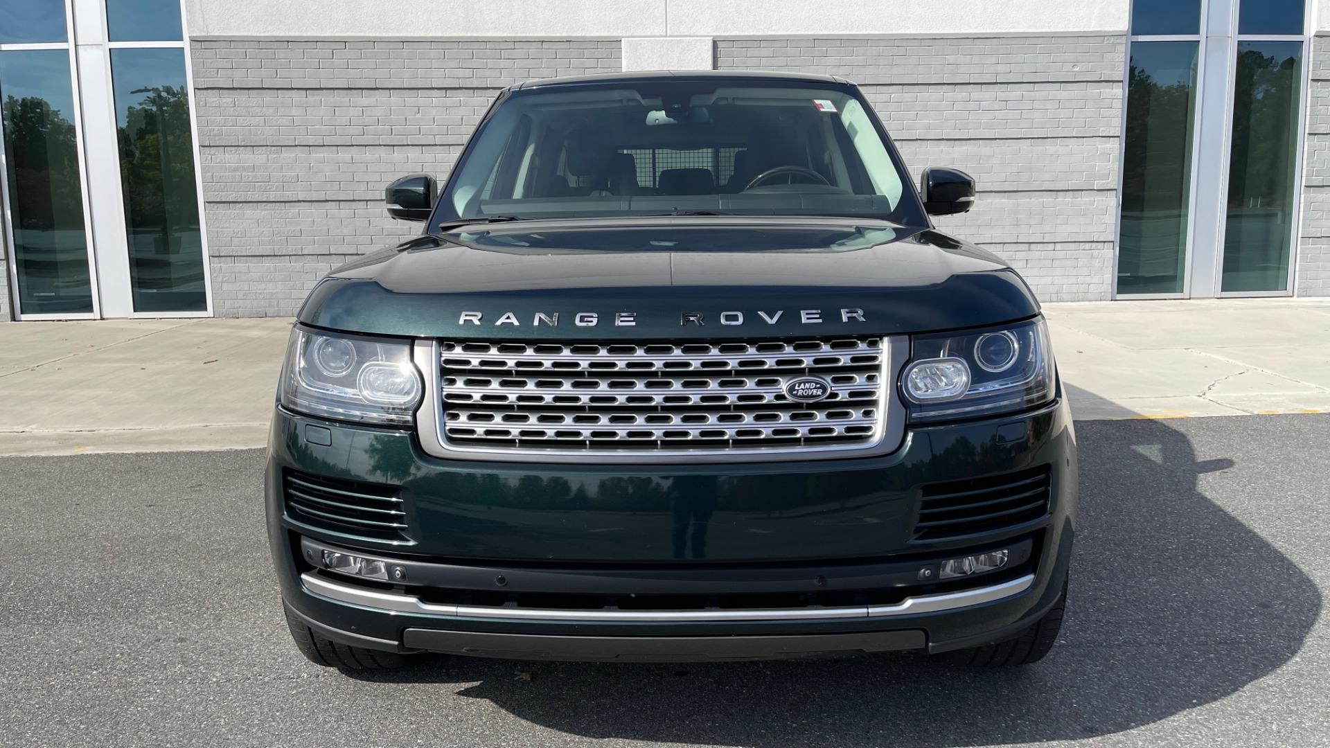 Used 2014 Land Rover RANGE ROVER SUPERCHARGED V8 / NAV / SUNROOF / REARVIEW for sale $41,995 at Formula Imports in Charlotte NC 28227 8