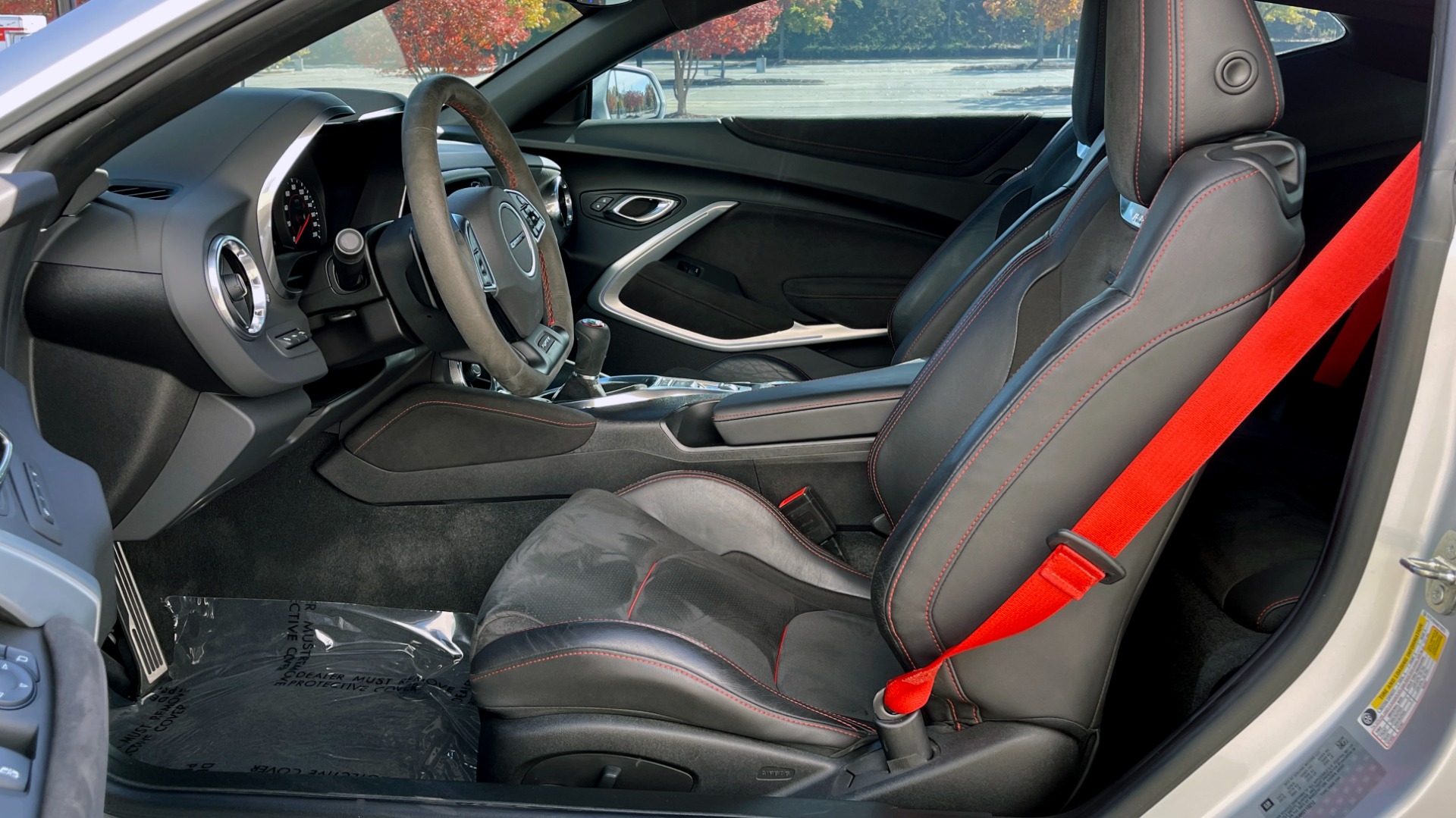 Used 2017 Chevrolet CAMARO ZL1 2DR COUPE / 650HP 6.2L SUPERCHARGED V8 / NAV / REARVIEW for sale Sold at Formula Imports in Charlotte NC 28227 31