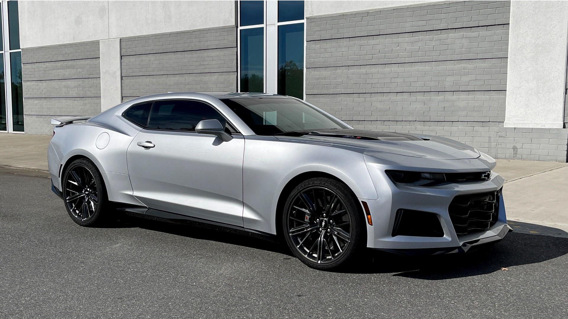 Used 2017 Chevrolet CAMARO ZL1 2DR COUPE / 650HP 6.2L SUPERCHARGED V8 / NAV / REARVIEW for sale Sold at Formula Imports in Charlotte NC 28227 6