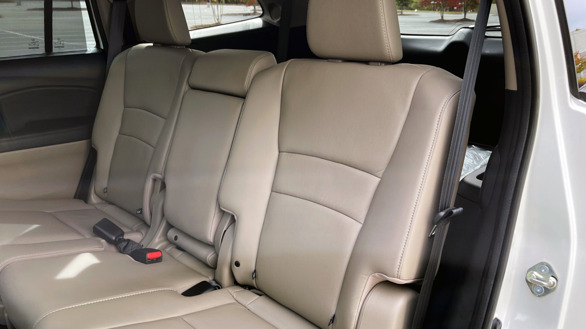 Used 2018 Honda PILOT TOURING AWD / 3.5L V6 / NAV / SUNROOF / 3-ROW / REARVIEW for sale Sold at Formula Imports in Charlotte NC 28227 49