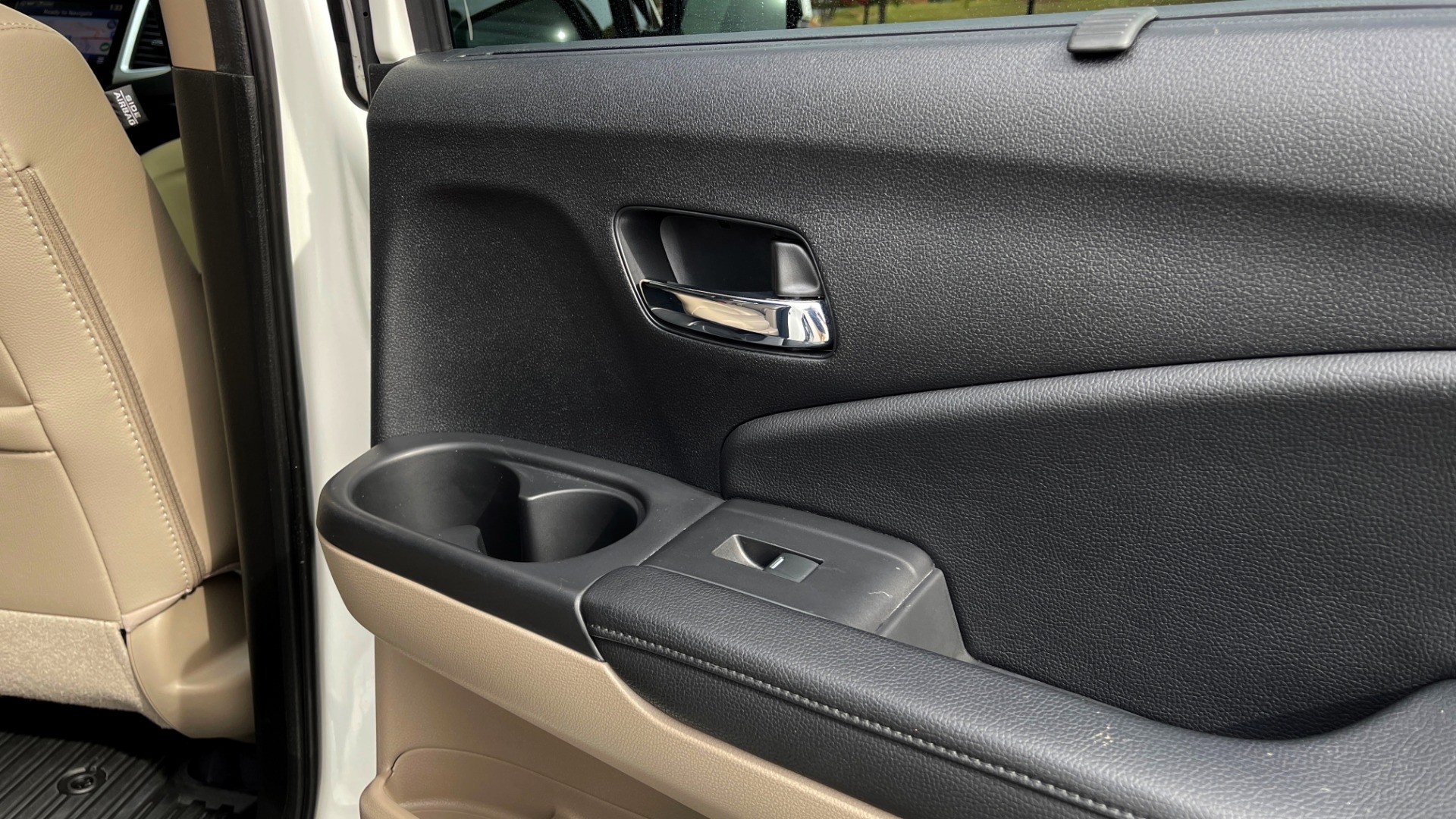 Used 2018 Honda PILOT TOURING AWD / 3.5L V6 / NAV / SUNROOF / 3-ROW / REARVIEW for sale Sold at Formula Imports in Charlotte NC 28227 57