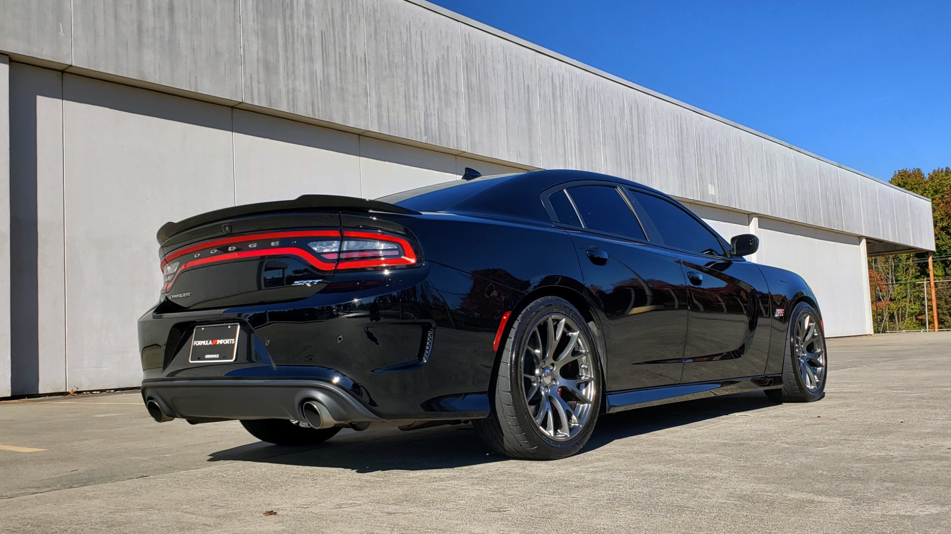 Used 2017 Dodge Charger SRT 392 for sale Sold at Formula Imports in Charlotte NC 28227 5