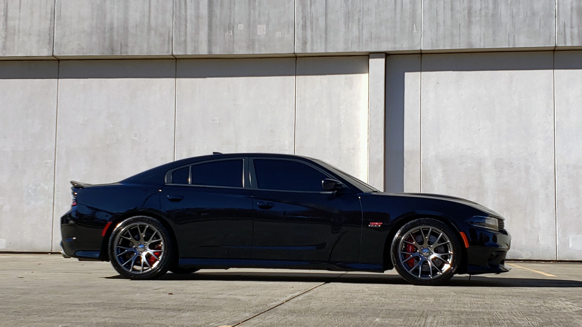 Used 2017 Dodge Charger SRT 392 for sale Sold at Formula Imports in Charlotte NC 28227 7