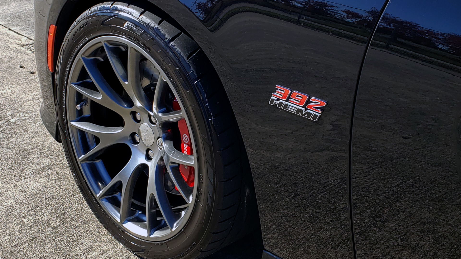 Used 2017 Dodge Charger SRT 392 for sale Sold at Formula Imports in Charlotte NC 28227 8