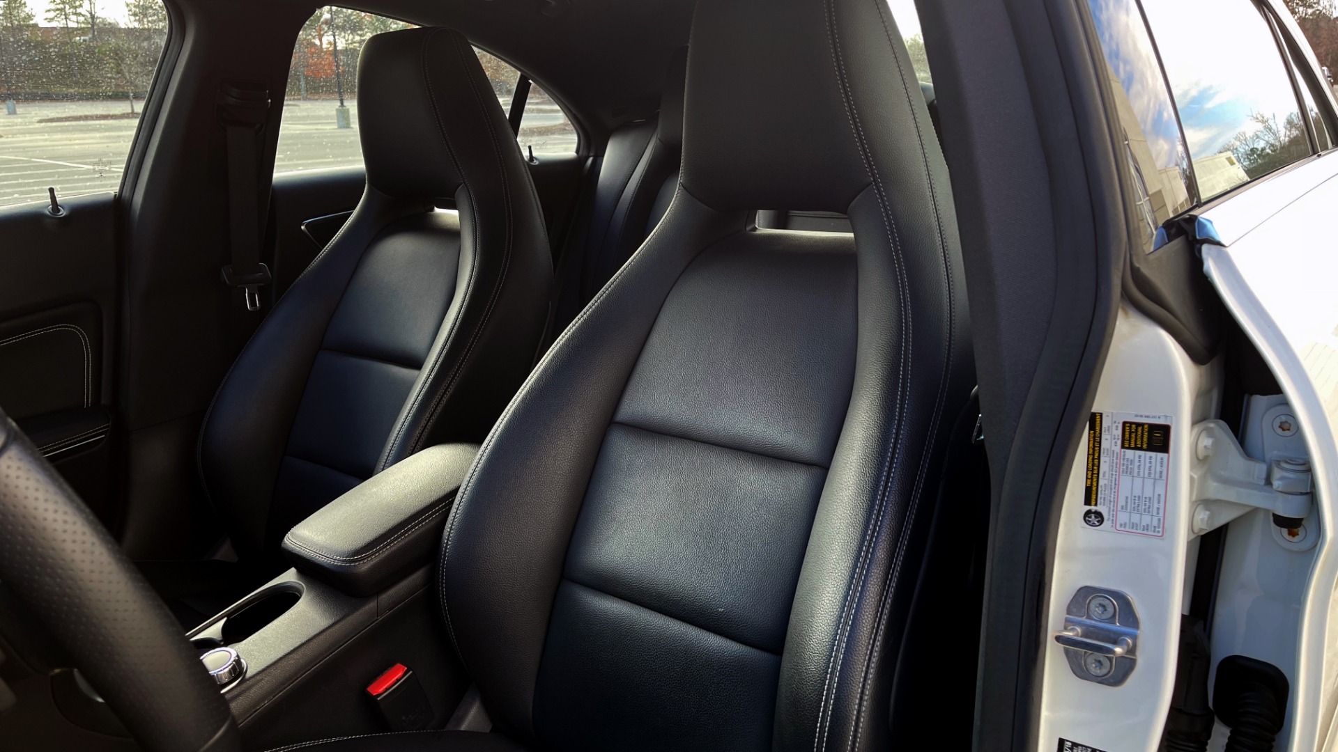 Used 2018 Mercedes-Benz CLA 250 PREMIUM COUPE / NAV / PANO-ROOF / REARVIEW for sale Sold at Formula Imports in Charlotte NC 28227 27