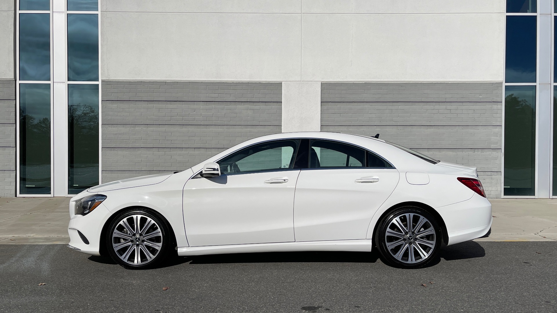 Used 2018 Mercedes-Benz CLA 250 PREMIUM COUPE / NAV / PANO-ROOF / REARVIEW for sale Sold at Formula Imports in Charlotte NC 28227 3