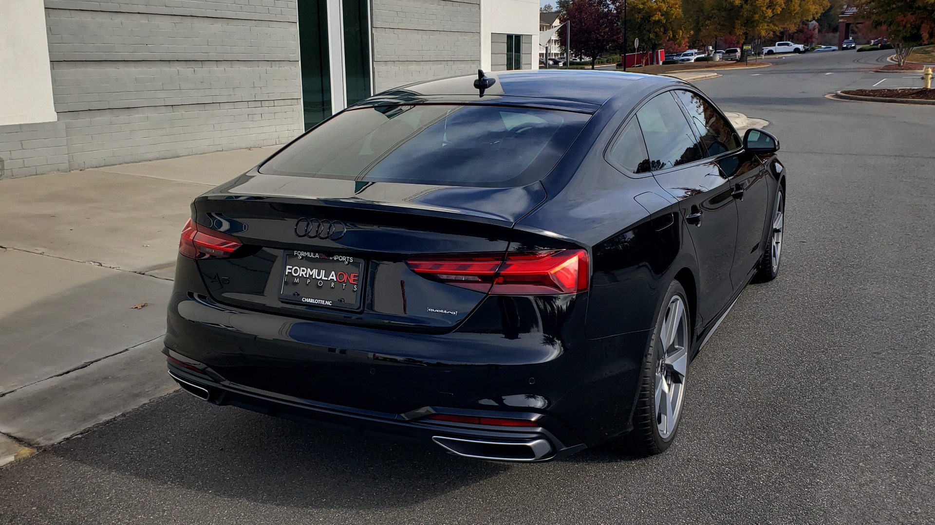 Used 2021 Audi A5 SPORTBACK S-LINE PRESTIGE / NAV / SUNROOF / BLACK OPTIC / VENT SEATS / REARVIEW for sale Sold at Formula Imports in Charlotte NC 28227 10