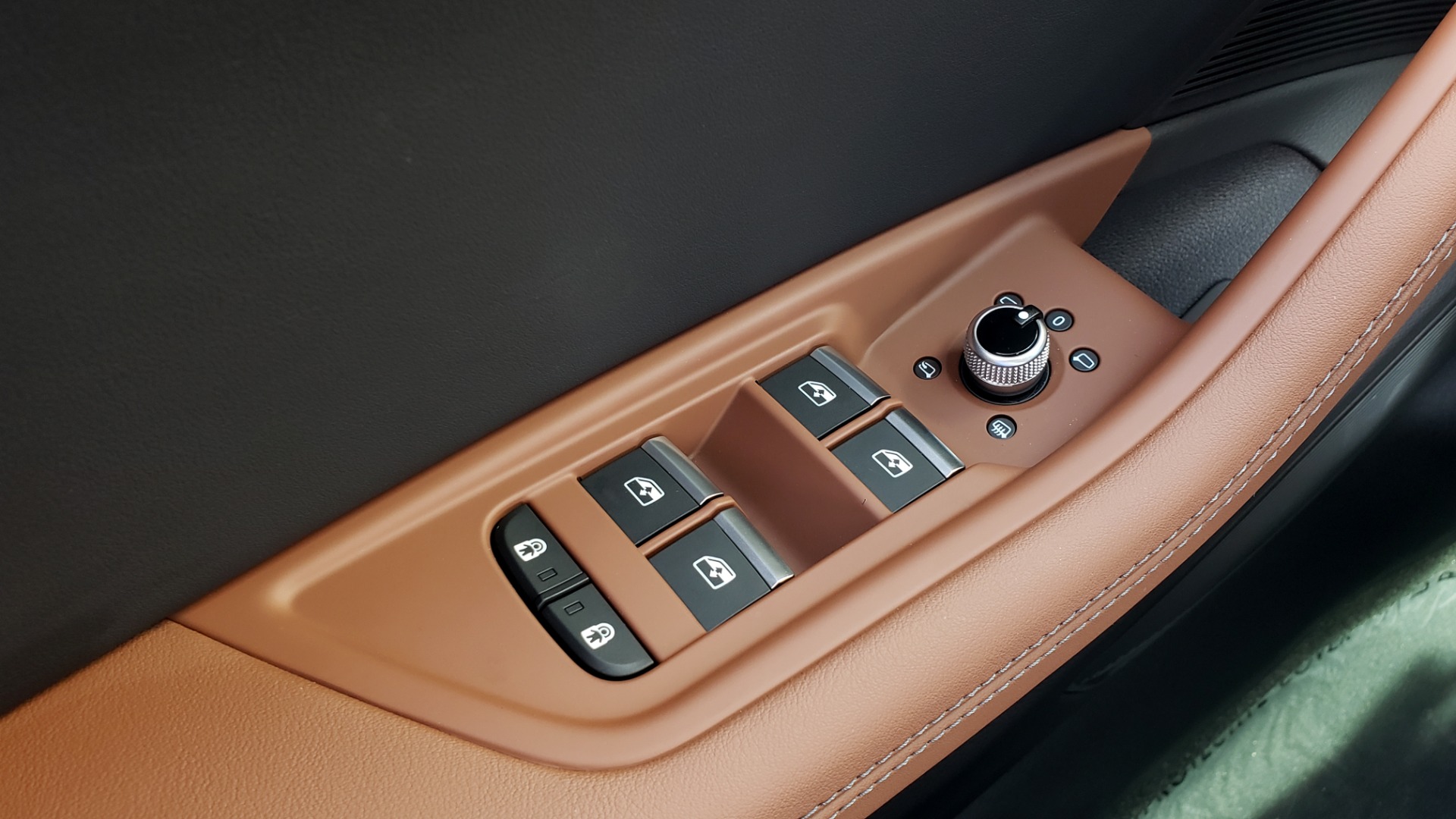 Used 2021 Audi A5 SPORTBACK S-LINE PRESTIGE / NAV / SUNROOF / BLACK OPTIC / VENT SEATS / REARVIEW for sale Sold at Formula Imports in Charlotte NC 28227 39