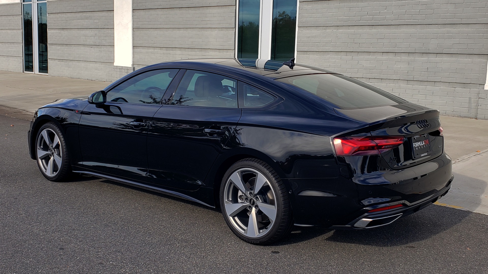Used 2021 Audi A5 SPORTBACK S-LINE PRESTIGE / NAV / SUNROOF / BLACK OPTIC / VENT SEATS / REARVIEW for sale Sold at Formula Imports in Charlotte NC 28227 6