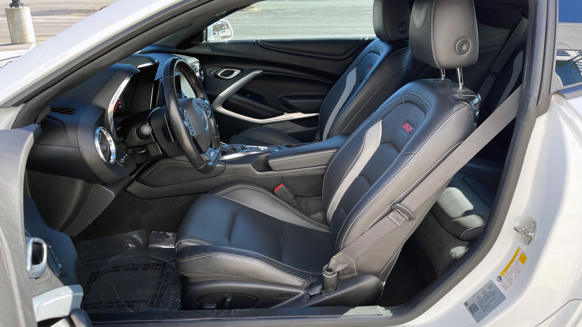Used 2019 Chevrolet CAMARO 2SS COUPE / 6.2L V8 / 10-SPD AUTO / REMOTE START / REARVIEW for sale $44,995 at Formula Imports in Charlotte NC 28227 25