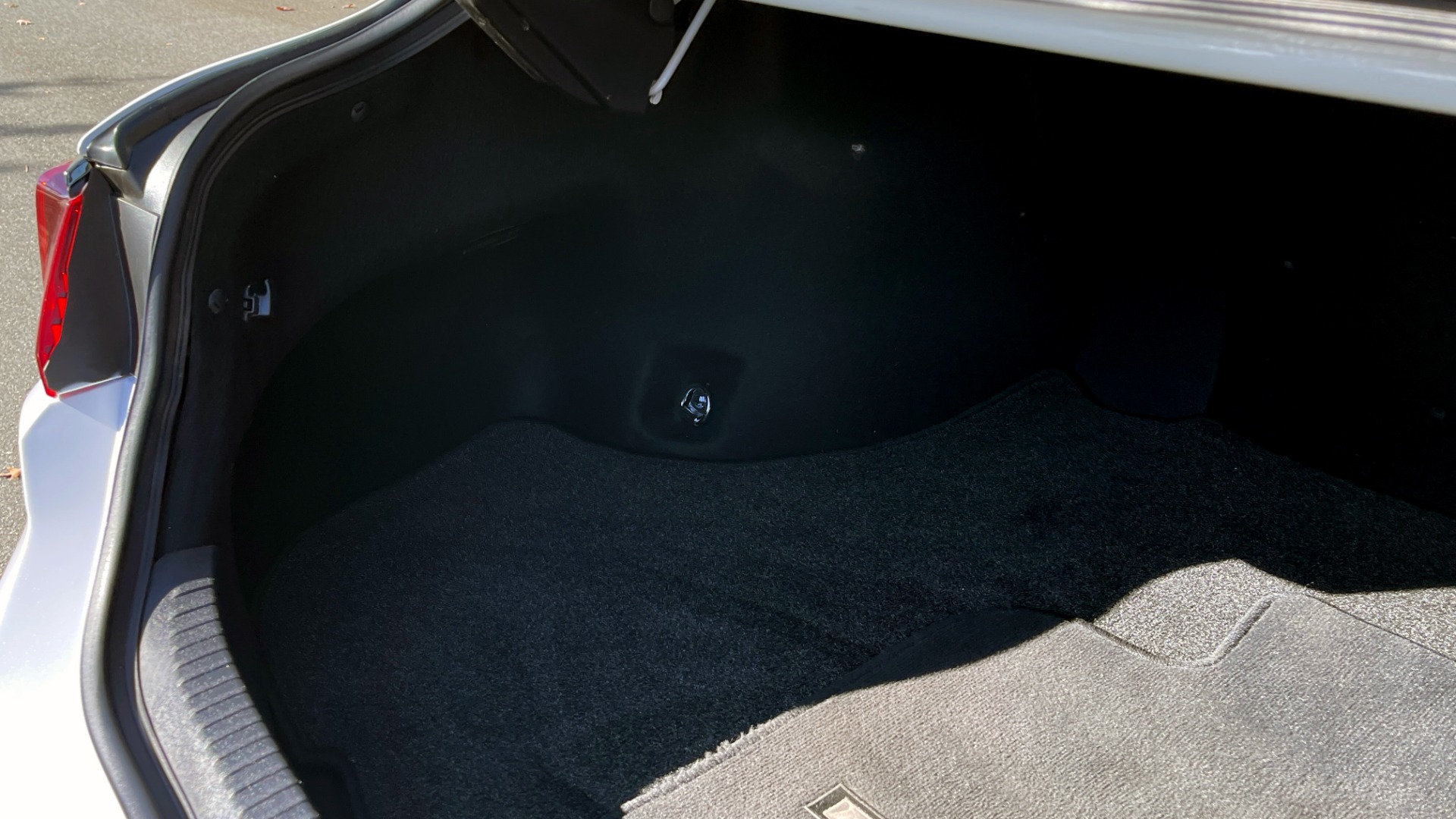 Used 2019 Lexus ES 350 F-SPORT 3.5L SEDAN / 8-SPD / NAV / SUNROOF / REARVIEW for sale Sold at Formula Imports in Charlotte NC 28227 18