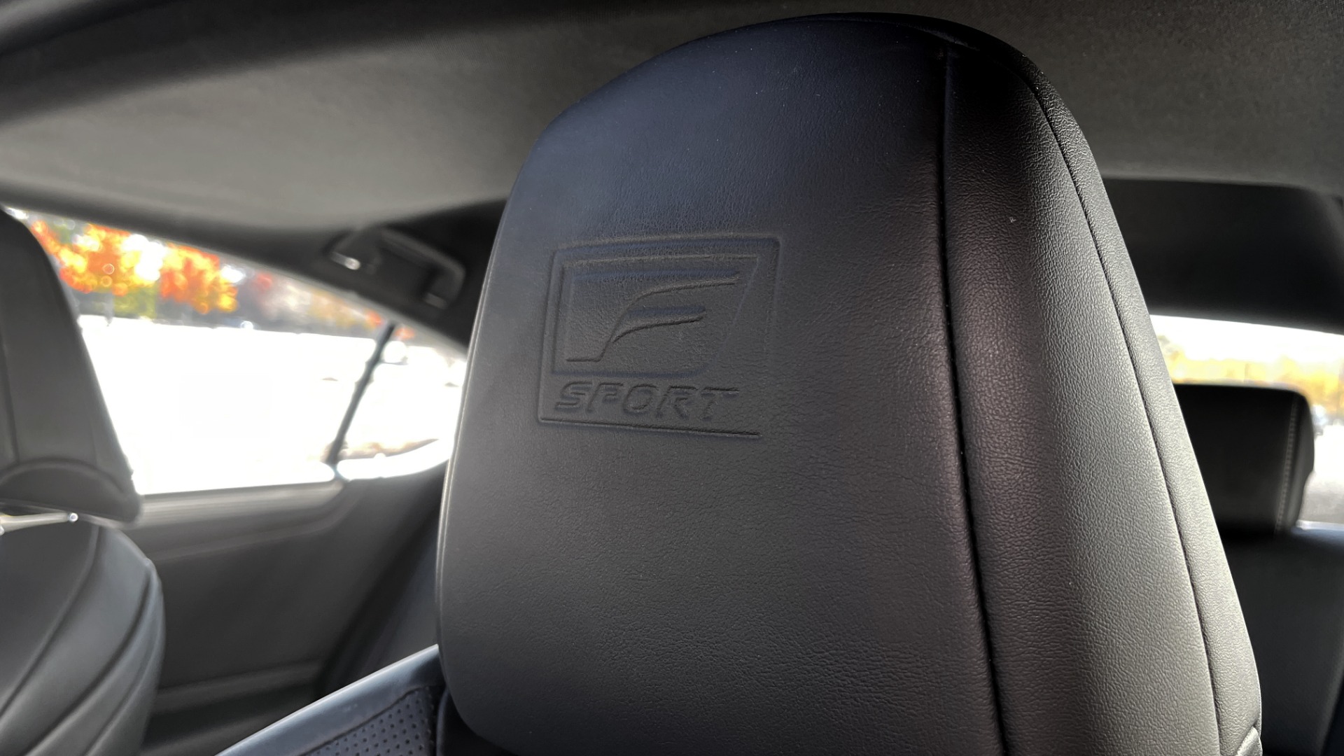 Used 2019 Lexus ES 350 F-SPORT 3.5L SEDAN / 8-SPD / NAV / SUNROOF / REARVIEW for sale Sold at Formula Imports in Charlotte NC 28227 30