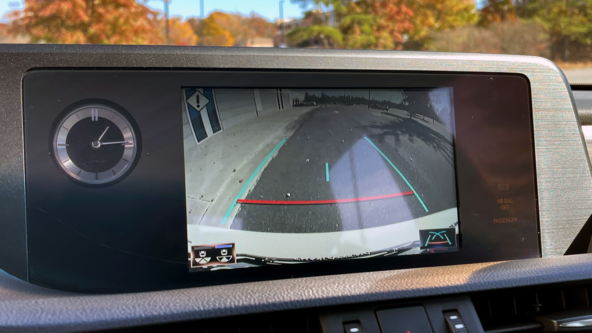 Used 2019 Lexus ES 350 F-SPORT 3.5L SEDAN / 8-SPD / NAV / SUNROOF / REARVIEW for sale Sold at Formula Imports in Charlotte NC 28227 39