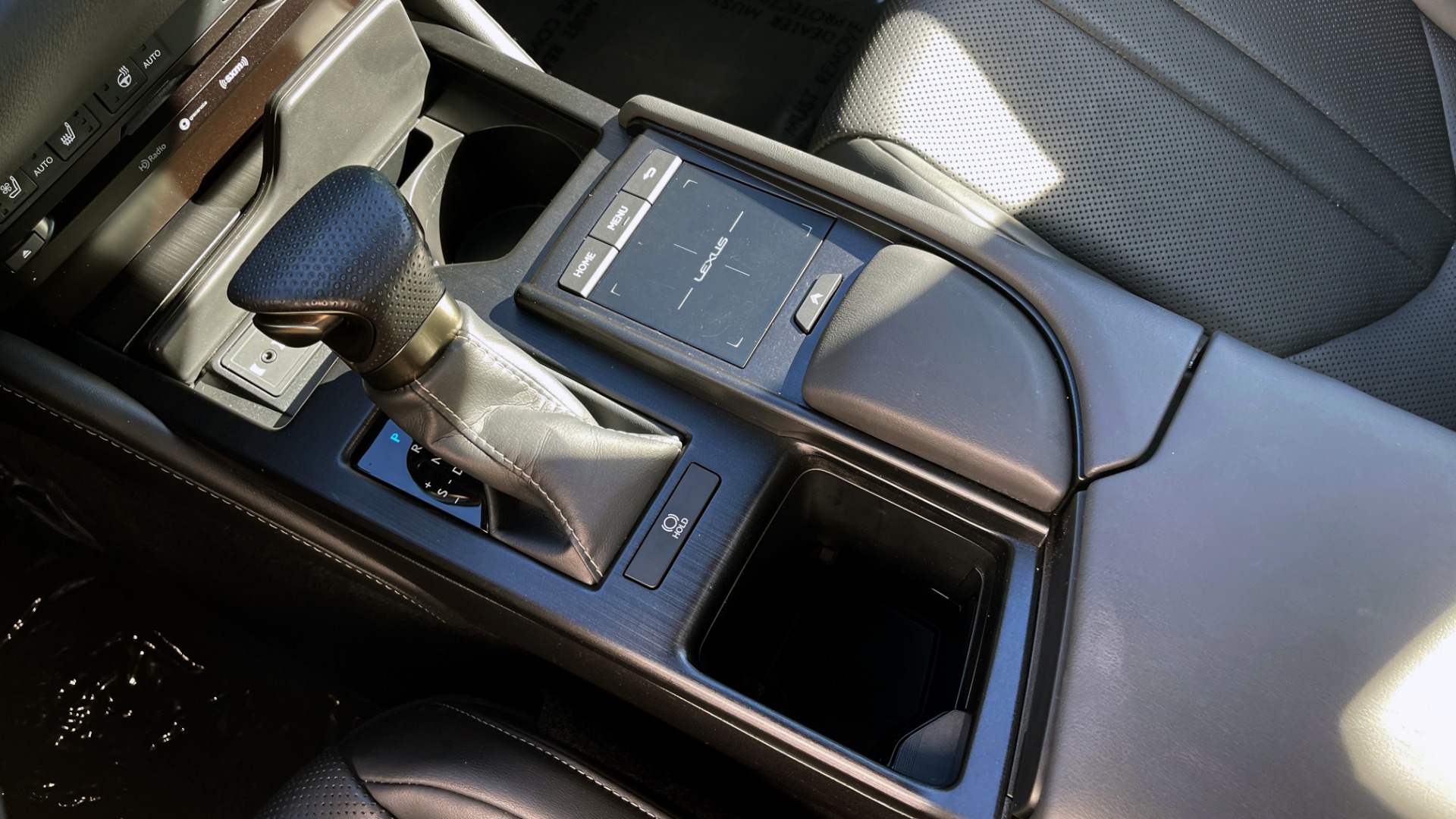Used 2019 Lexus ES 350 F-SPORT 3.5L SEDAN / 8-SPD / NAV / SUNROOF / REARVIEW for sale Sold at Formula Imports in Charlotte NC 28227 43
