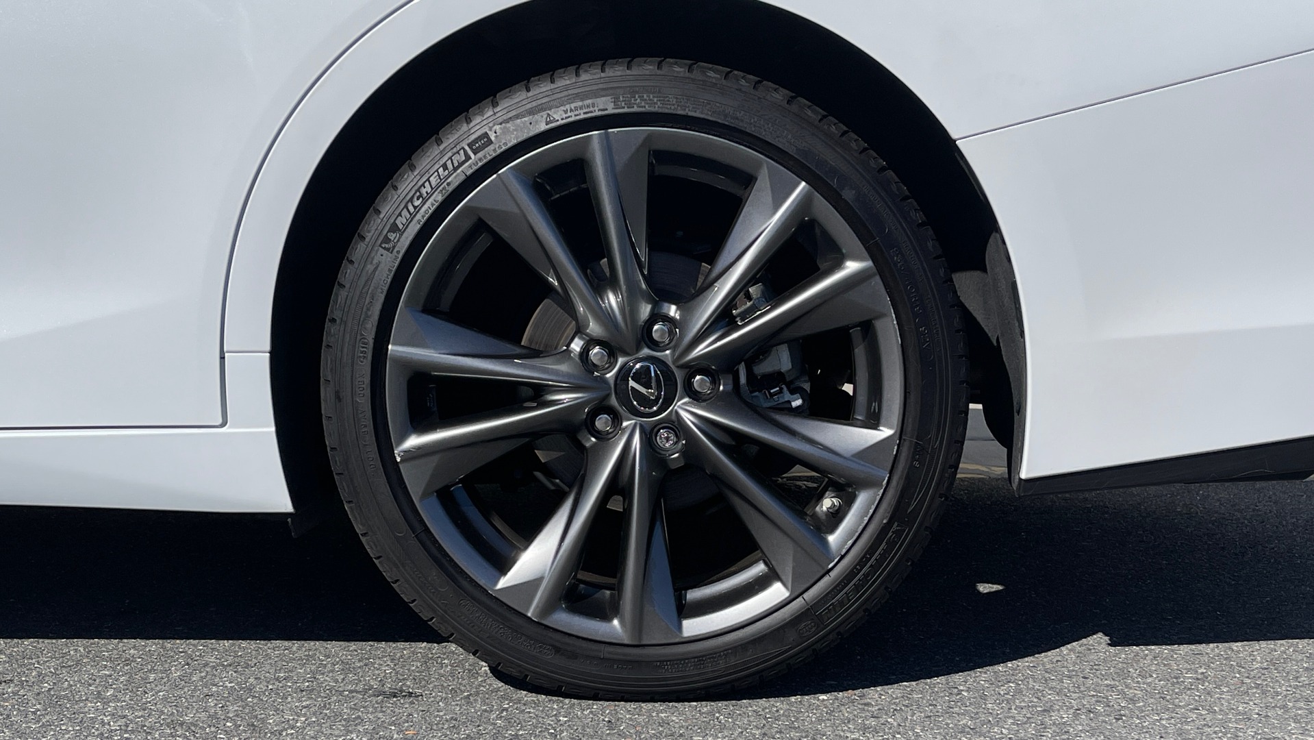 Used 2019 Lexus ES 350 F-SPORT 3.5L SEDAN / 8-SPD / NAV / SUNROOF / REARVIEW for sale Sold at Formula Imports in Charlotte NC 28227 63